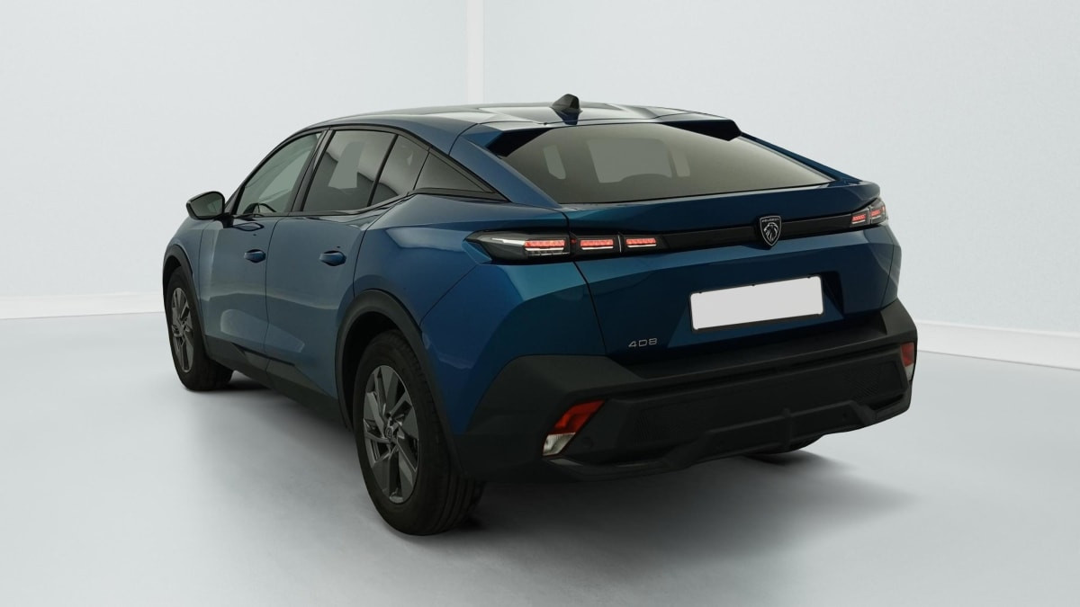 Vente en ligne Peugeot 408 Hybrid 145 e-DCS6 Allure au prix de 25 420 €