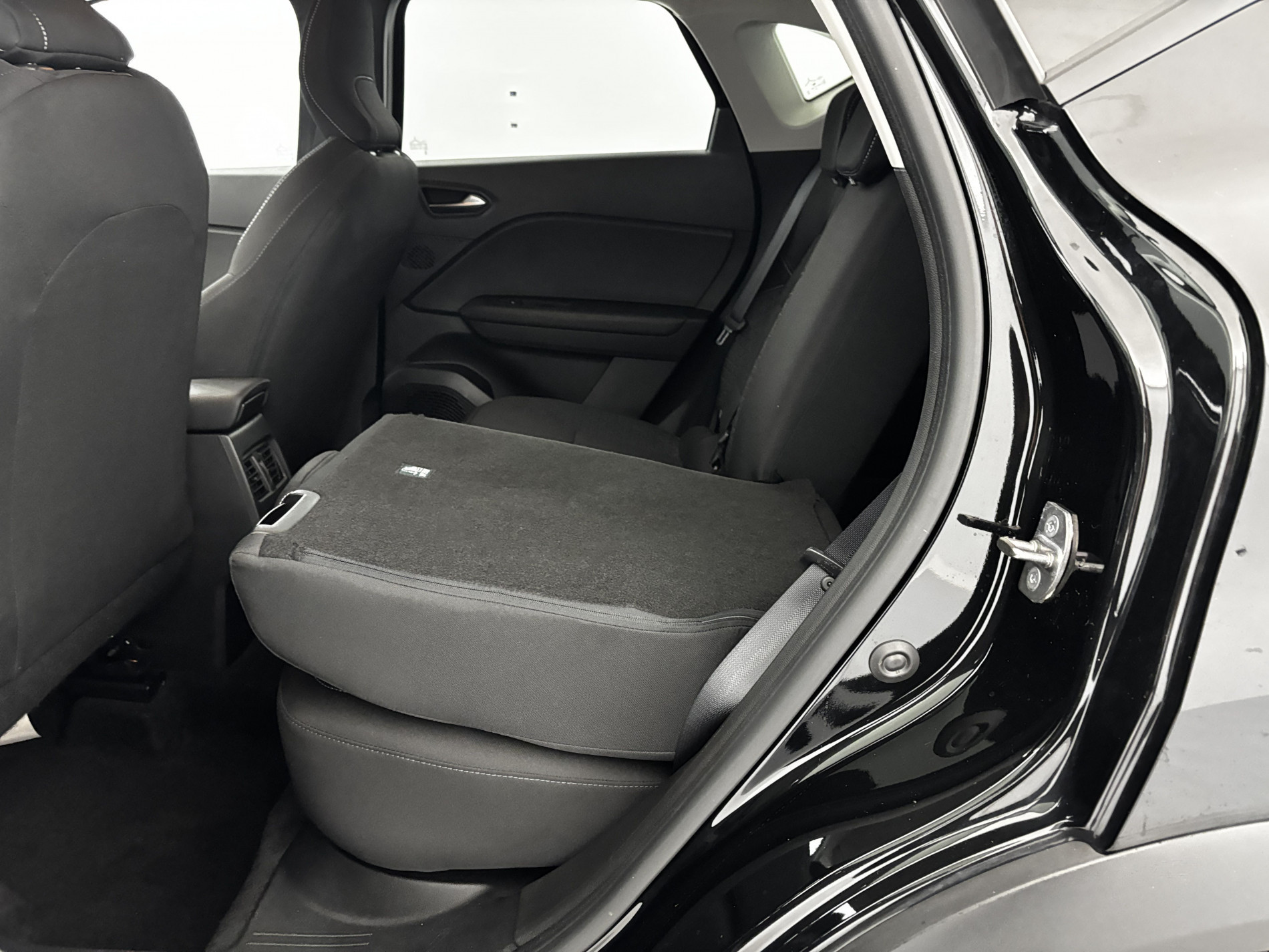 Vente en ligne Renault Captur 1.0 TCe 90ch Evolution au prix de 15 990 €