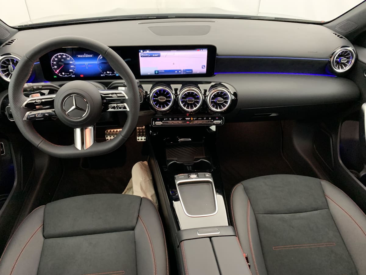 Vente en ligne Mercedes Classe A 250 e Hybrid EQ 8G-DCT AMG Line au prix de 44 790 €
