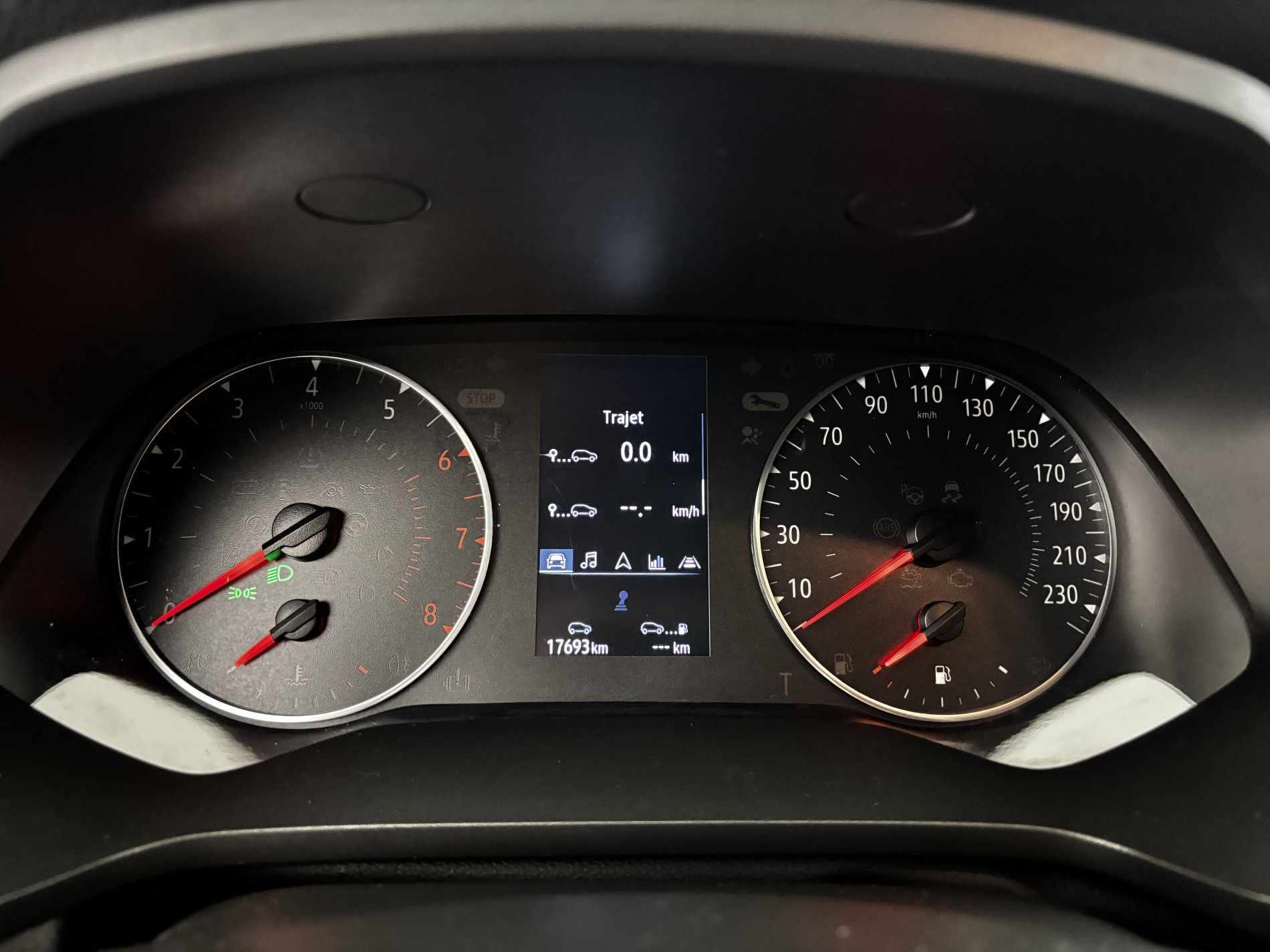 Vente en ligne Renault Captur 1.0 TCe 90ch Evolution au prix de 15 990 €