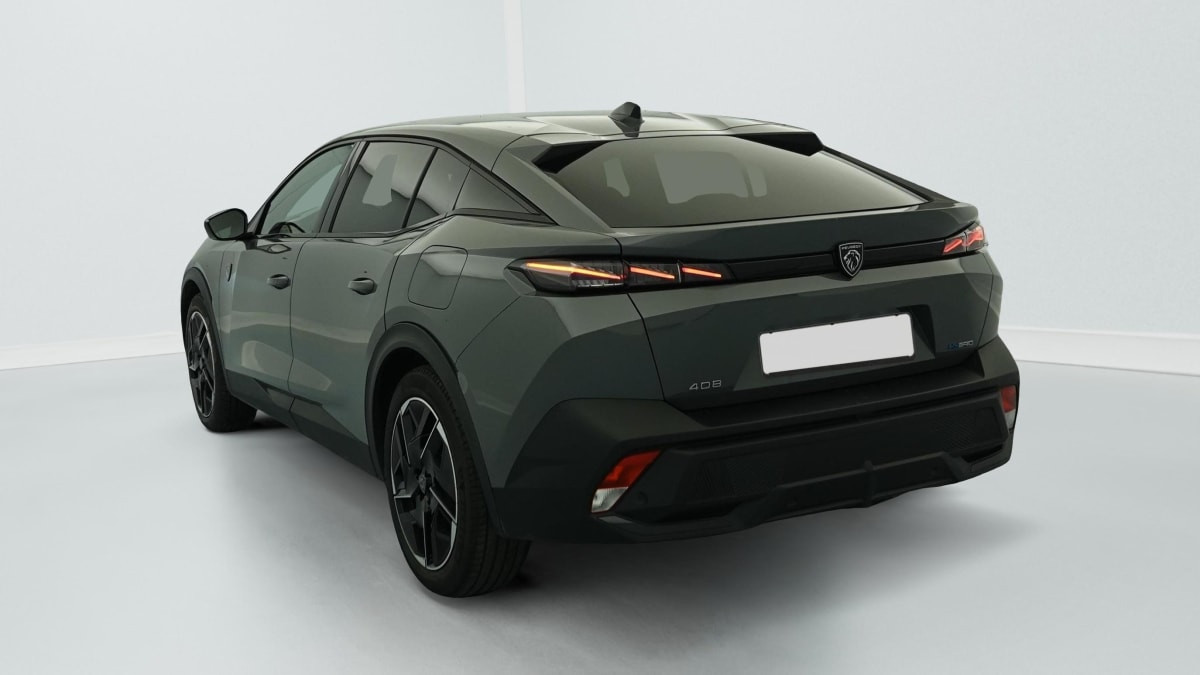 Vente en ligne Peugeot 408 PHEV 225 e-EAT8 GT au prix de 27 070 €