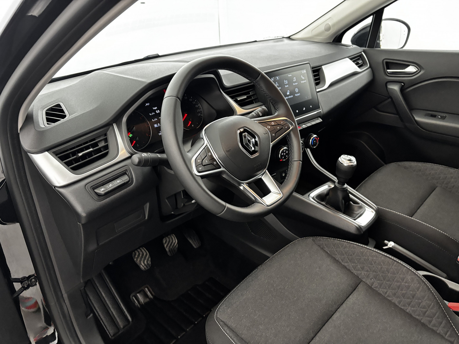 Vente en ligne Renault Captur 1.0 TCe 90ch Evolution au prix de 15 990 €