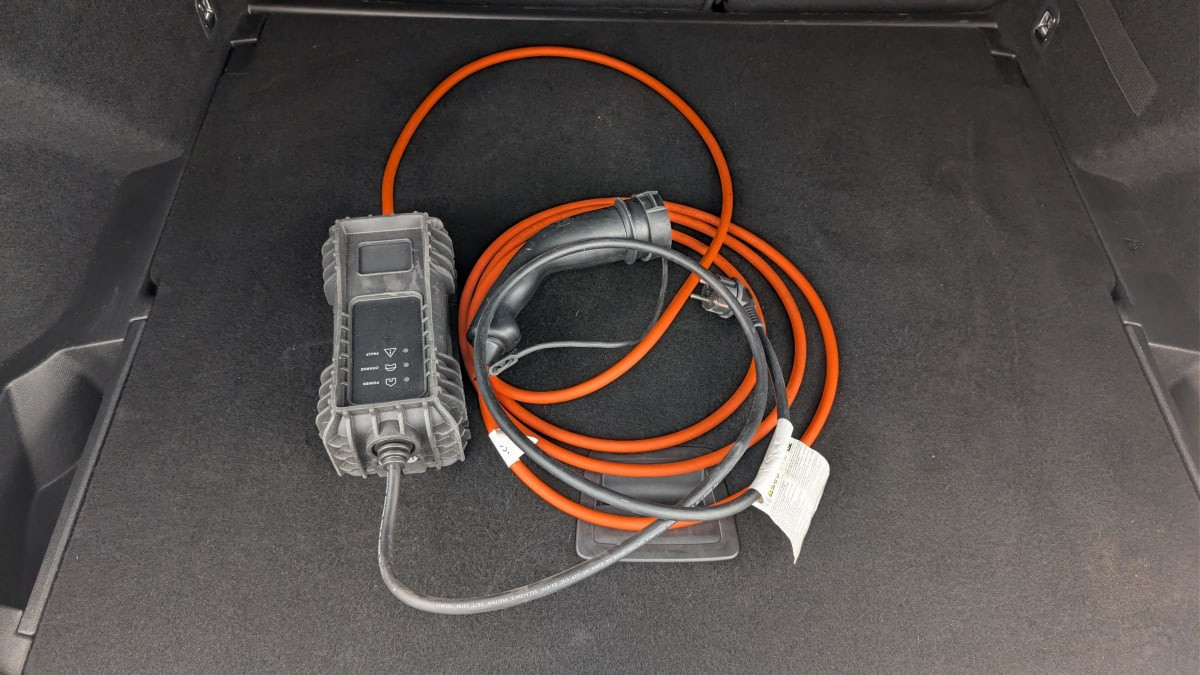 Vente en ligne Ds DS7 Crossback Hybride E-Tense 300 EAT8 4x4 Rivoli au prix de 29 130 €