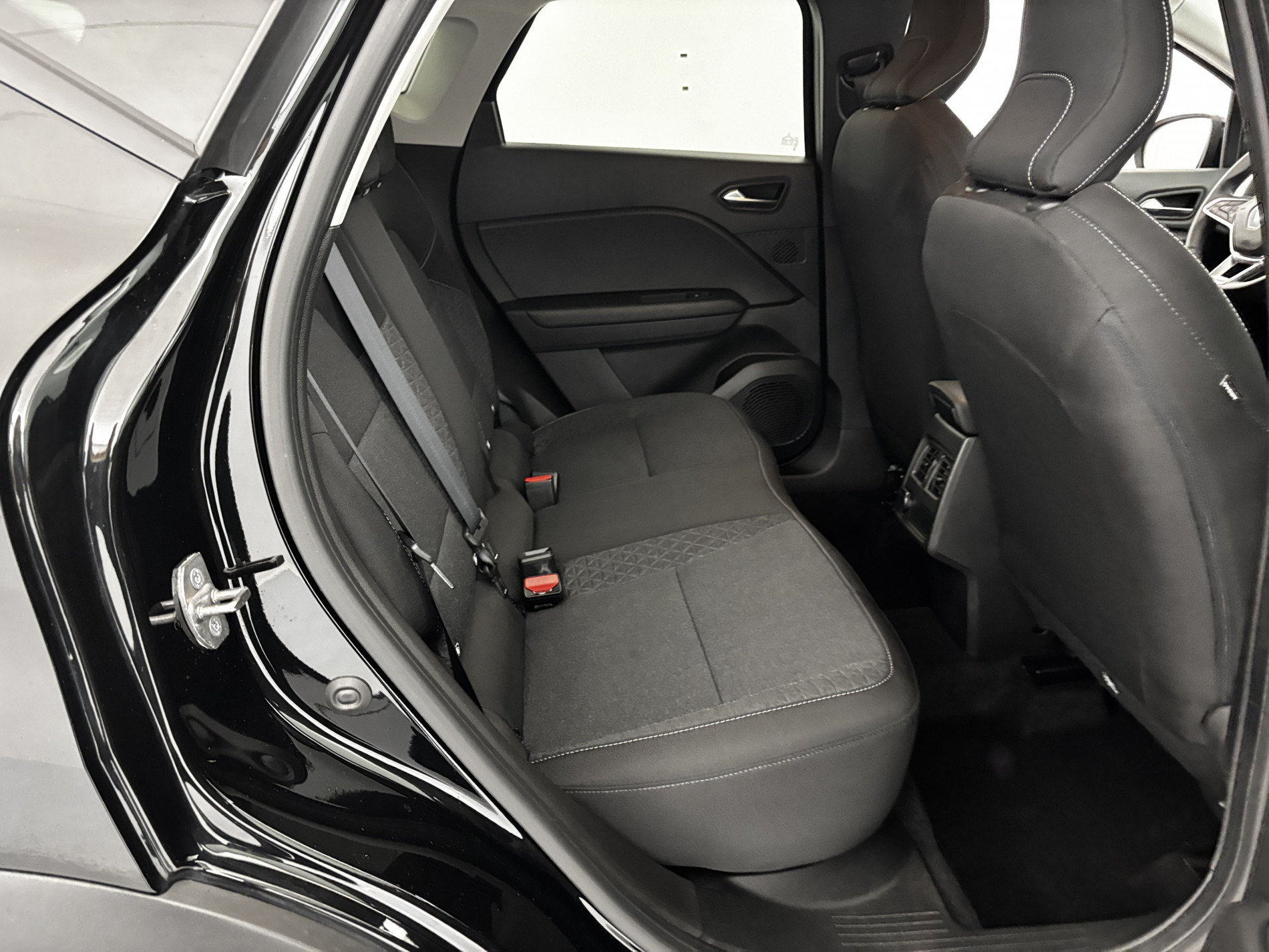 Vente en ligne Renault Captur 1.0 TCe 90ch Evolution au prix de 15 990 €
