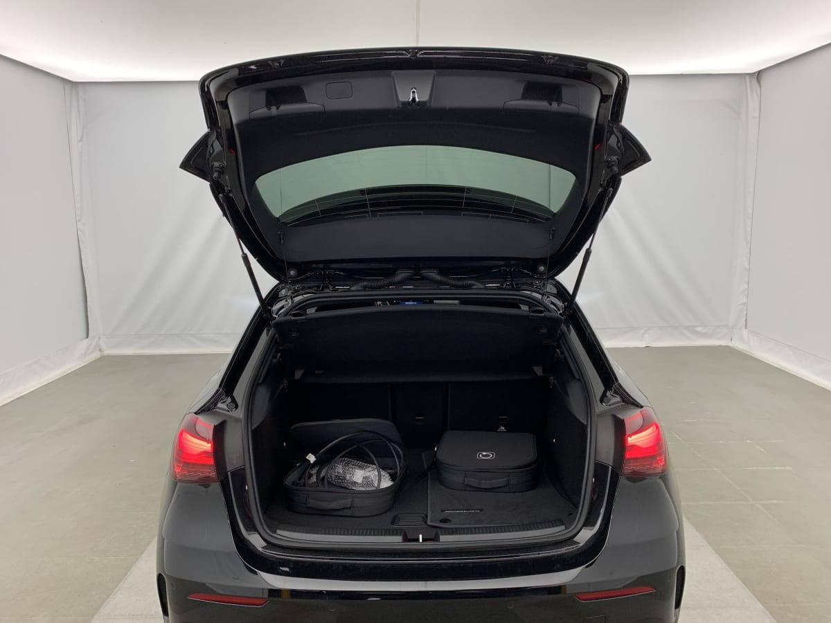 Vente en ligne Mercedes Classe A 250 e Hybrid EQ 8G-DCT AMG Line au prix de 44 790 €