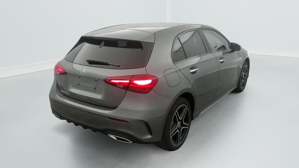 Vente en ligne Mercedes Classe A 250 e Hybrid EQ 8G-DCT AMG Line au prix de 44 790 €