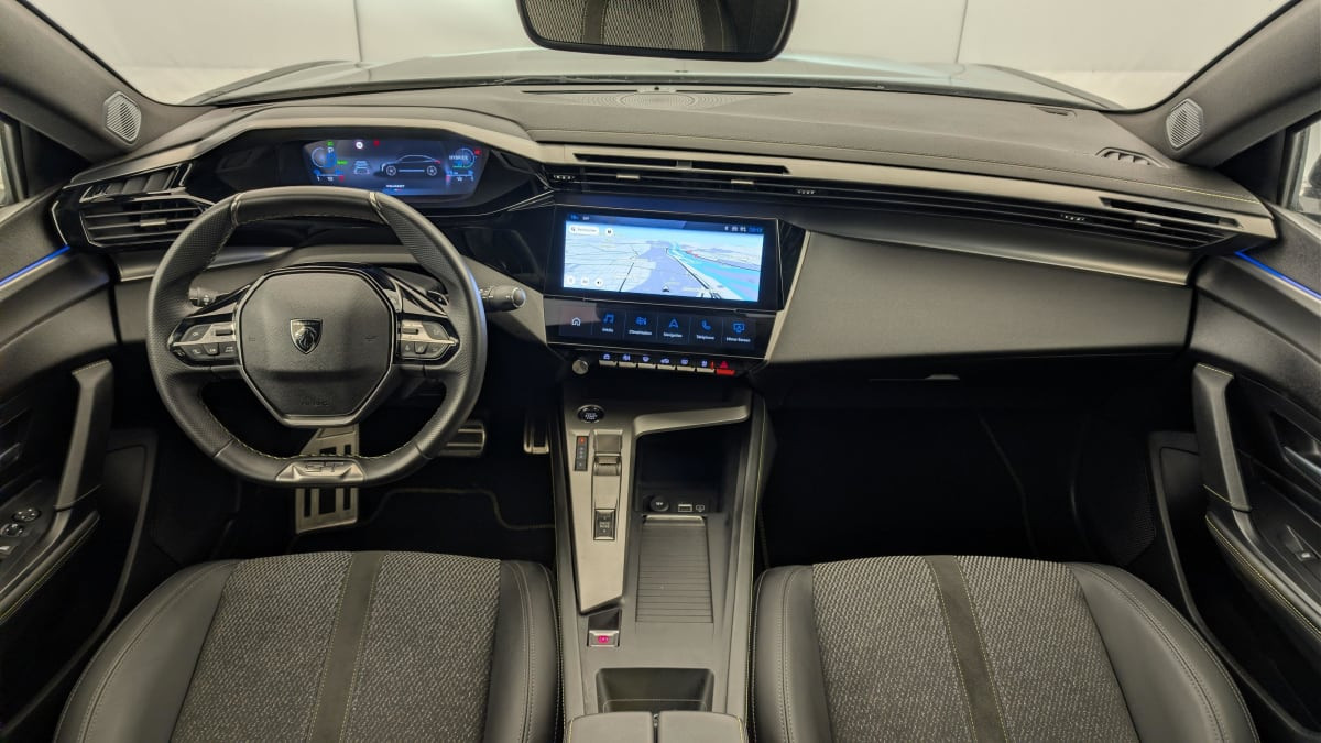 Vente en ligne Peugeot 408 PHEV 225 e-EAT8 GT au prix de 27 070 €