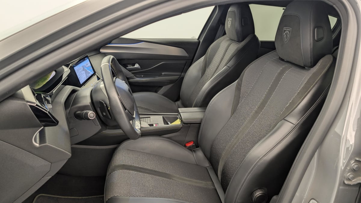 Vente en ligne Peugeot 408 PHEV 225 e-EAT8 GT au prix de 27 070 €