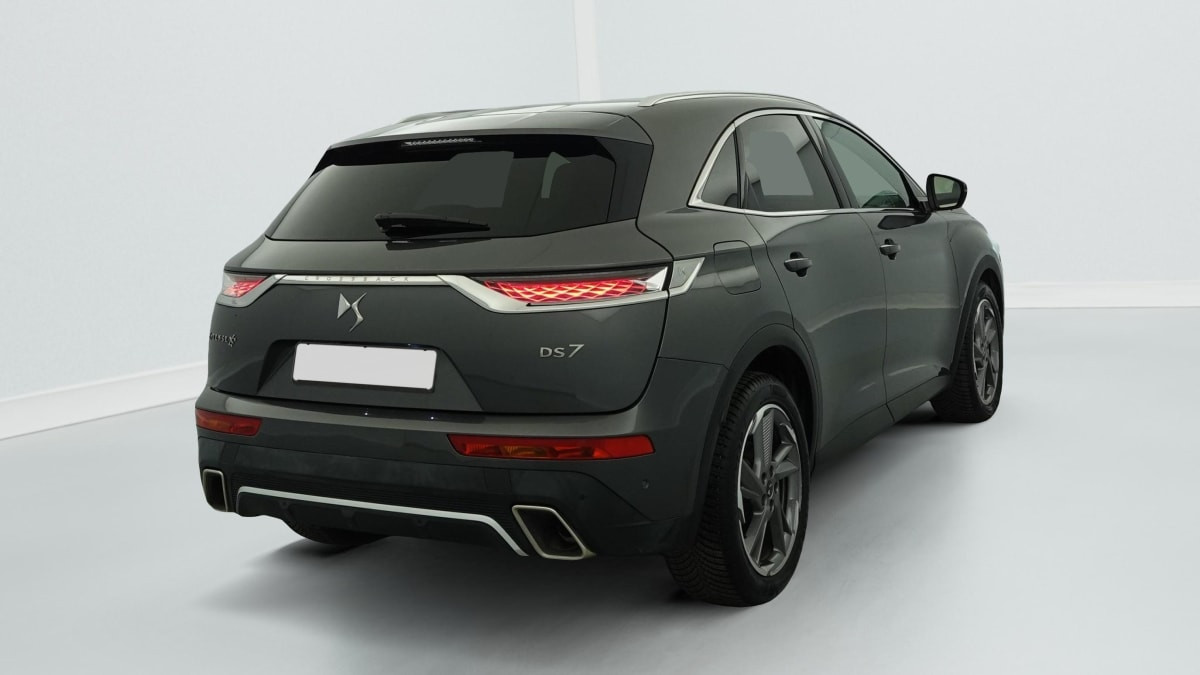 Vente en ligne Ds DS7 Crossback Hybride E-Tense 300 EAT8 4x4 Rivoli au prix de 29 130 €