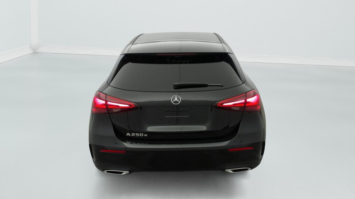 Vente en ligne Mercedes Classe A 250 e Hybrid EQ 8G-DCT AMG Line au prix de 44 790 €