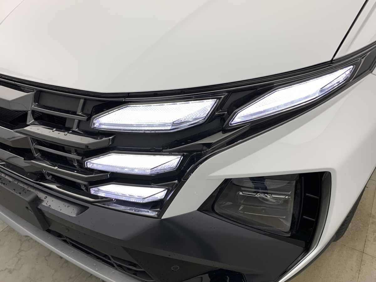 Vente en ligne Hyundai Tucson 1.6 T-GDI 239 Hybrid BVA6 Creative au prix de 33 460 €