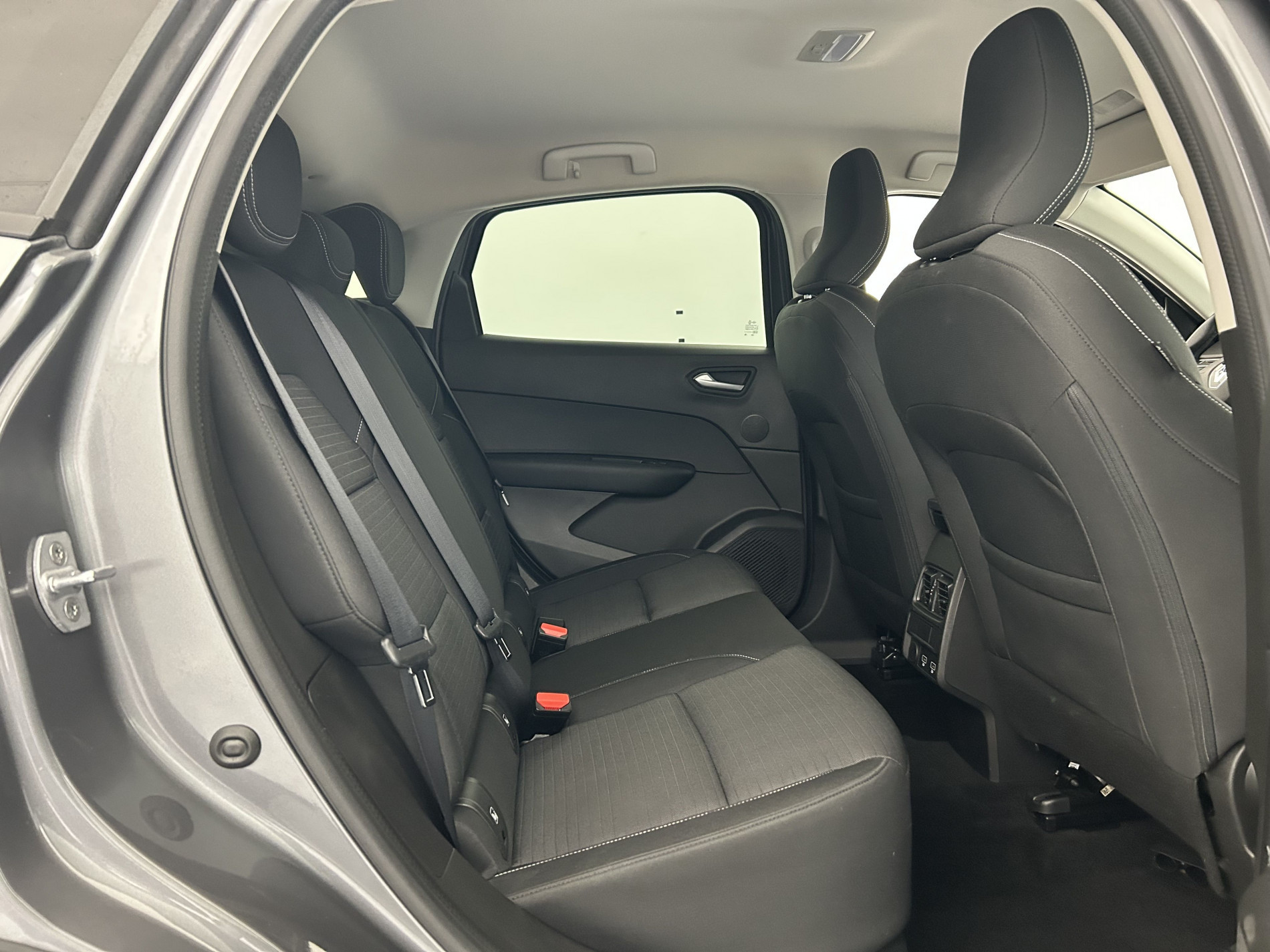 Vente en ligne Renault Arkana 1.3 TCe 140ch Evolution EDC au prix de 18 290 €