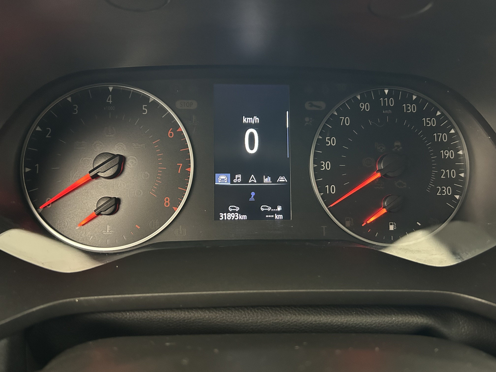 Vente en ligne Renault Captur 1.0 TCe 90ch Business + Attelage au prix de 15 490 €