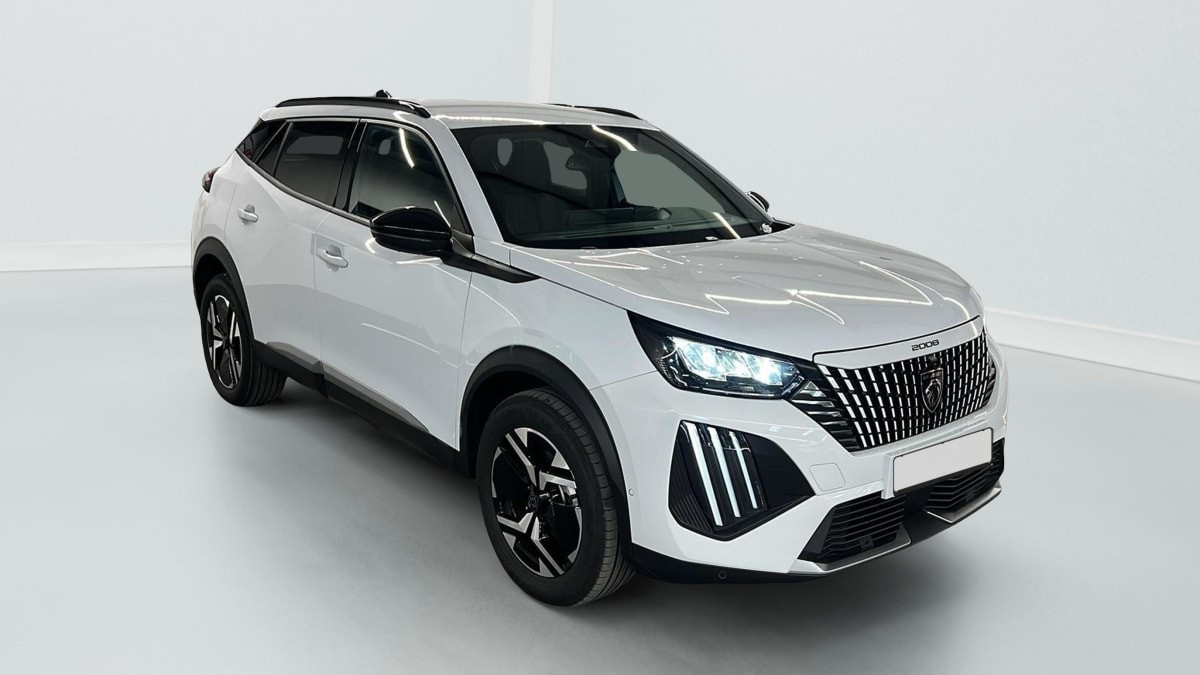 Peugeot 2008 Hybrid 145 e-DCS6 Allure occasion de 2025 en vente à Rennes