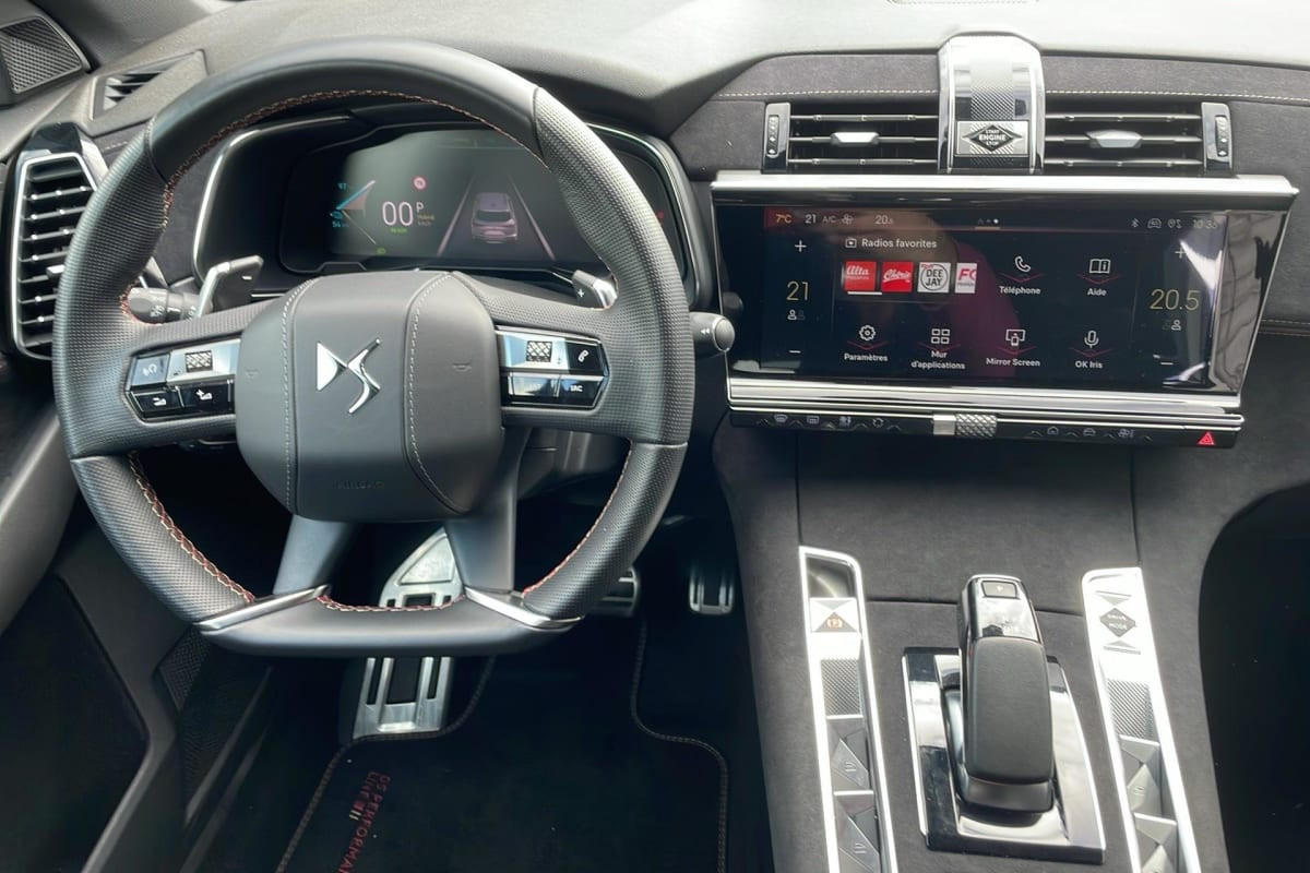 Vente en ligne Ds DS7 Crossback Hybride Rechargeable E-Tense 300 EAT8 4x4 Performance Line + au prix de 36 750 €