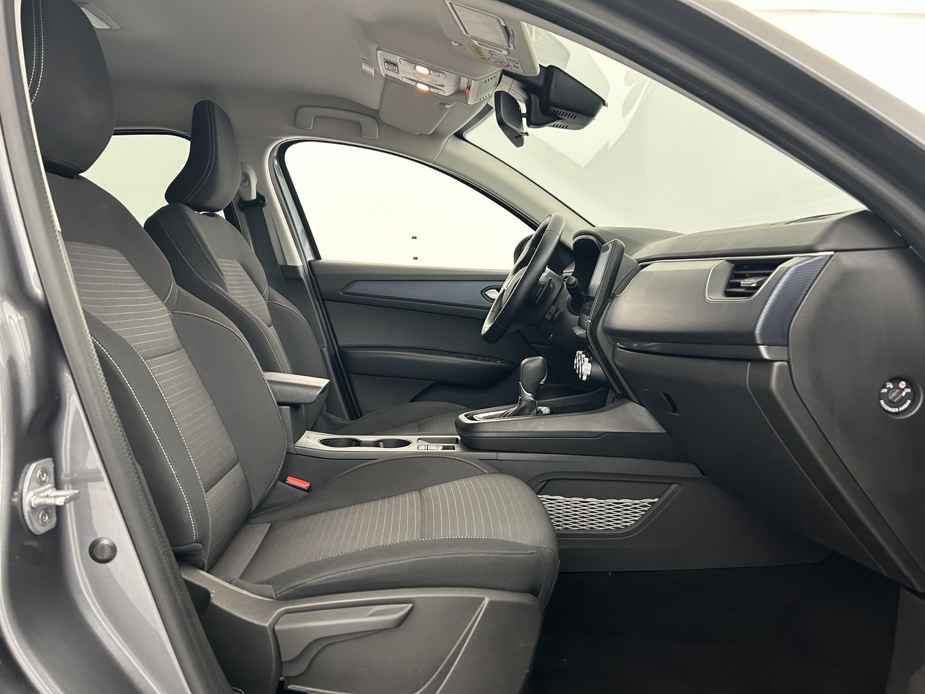 Vente en ligne Renault Arkana 1.3 TCe 140ch Evolution EDC au prix de 18 290 €