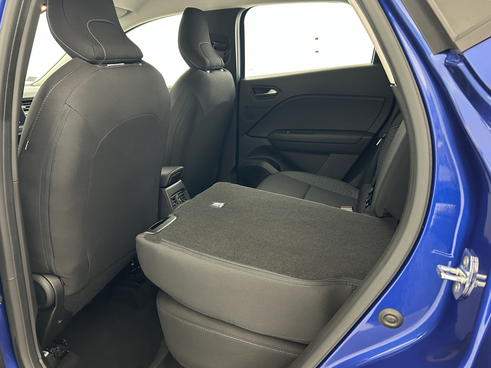 Vente en ligne Renault Captur 1.0 TCe 90ch Business + Attelage au prix de 15 490 €