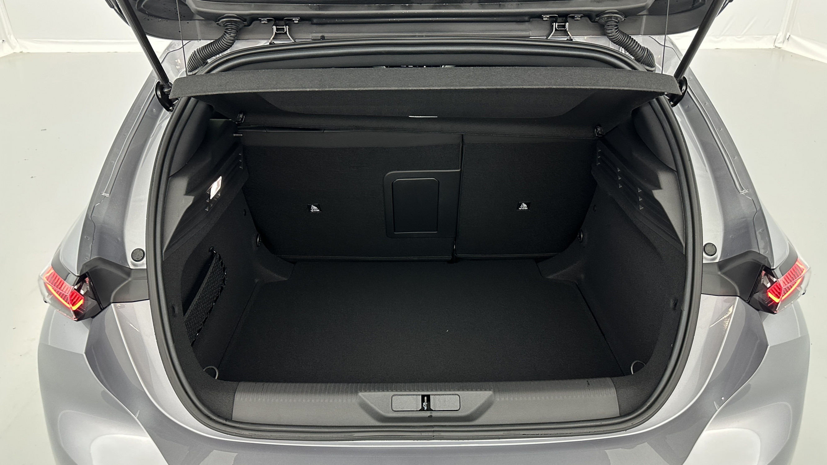 Vente en ligne Peugeot 308 308 III(2) 1.2 Hybrid 145ch GT e-DCS6 au prix de 29 900 €