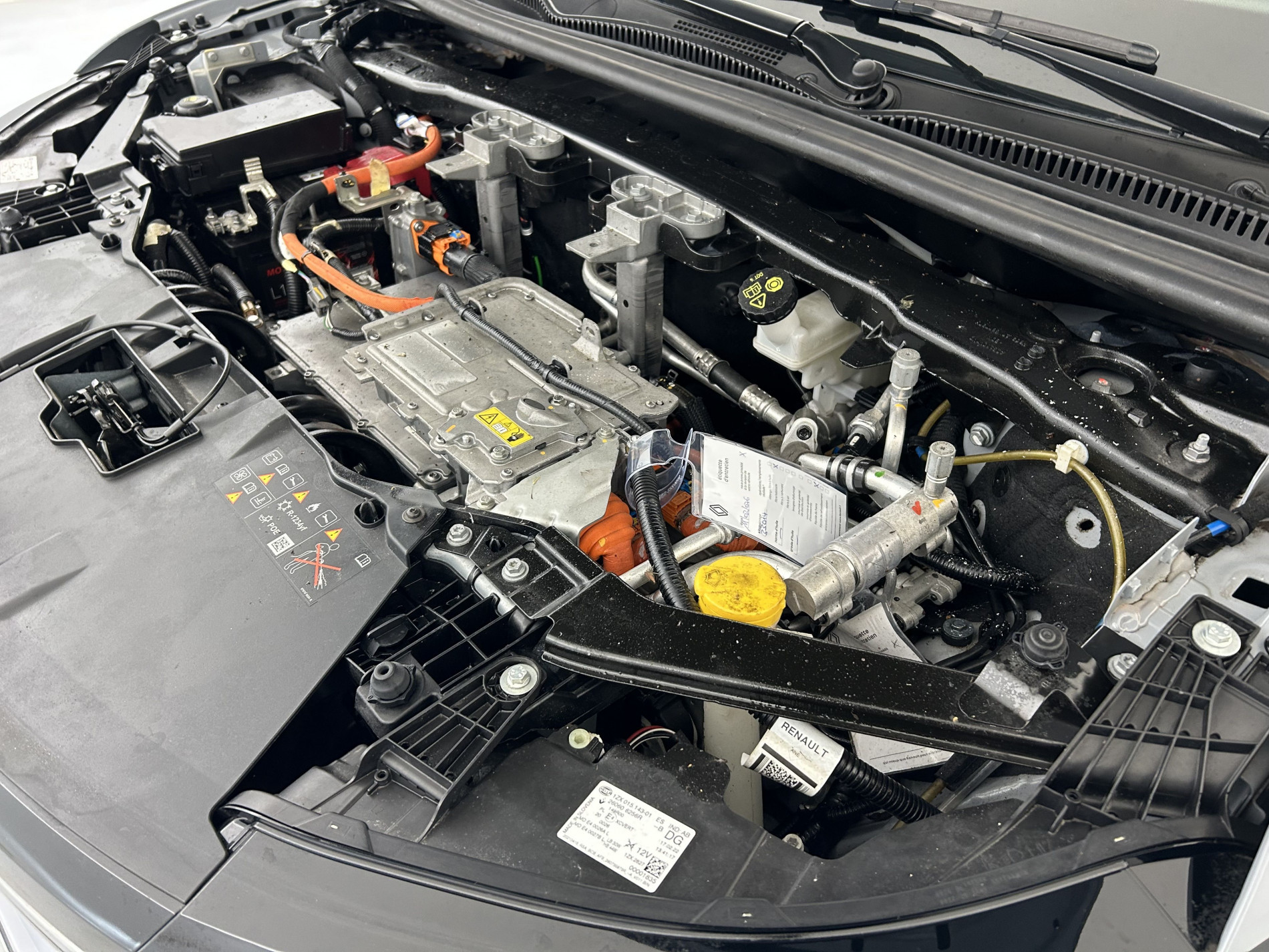 Vente en ligne Renault Megane E-Tech Electric EV60 220ch Iconic super charge + Pompe à chaleur au prix de 22 990 €