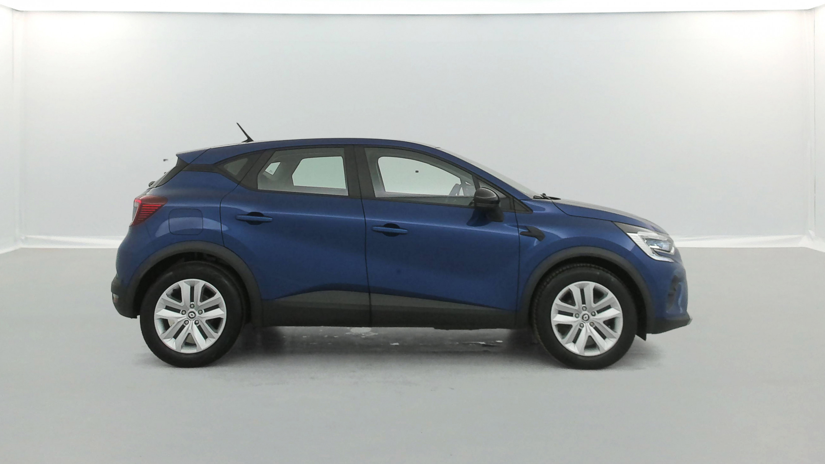 Vente en ligne Renault Captur 1.0 TCe 90ch Business + Attelage au prix de 15 490 €