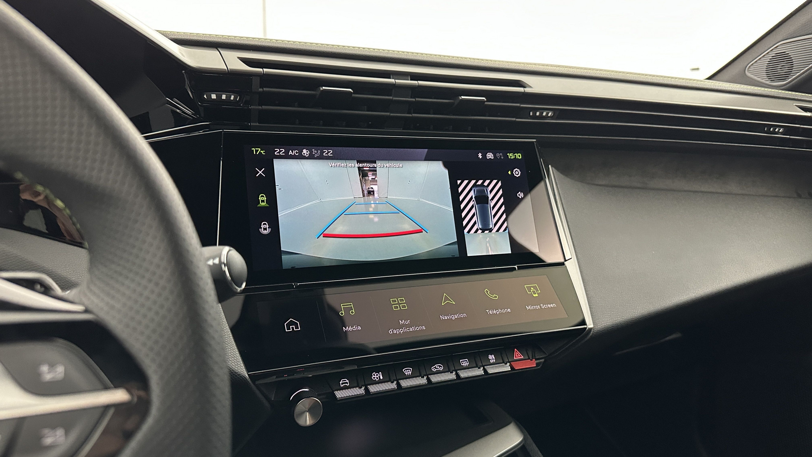 Vente en ligne Peugeot 308 308 III(2) 1.2 Hybrid 145ch GT e-DCS6 au prix de 29 900 €