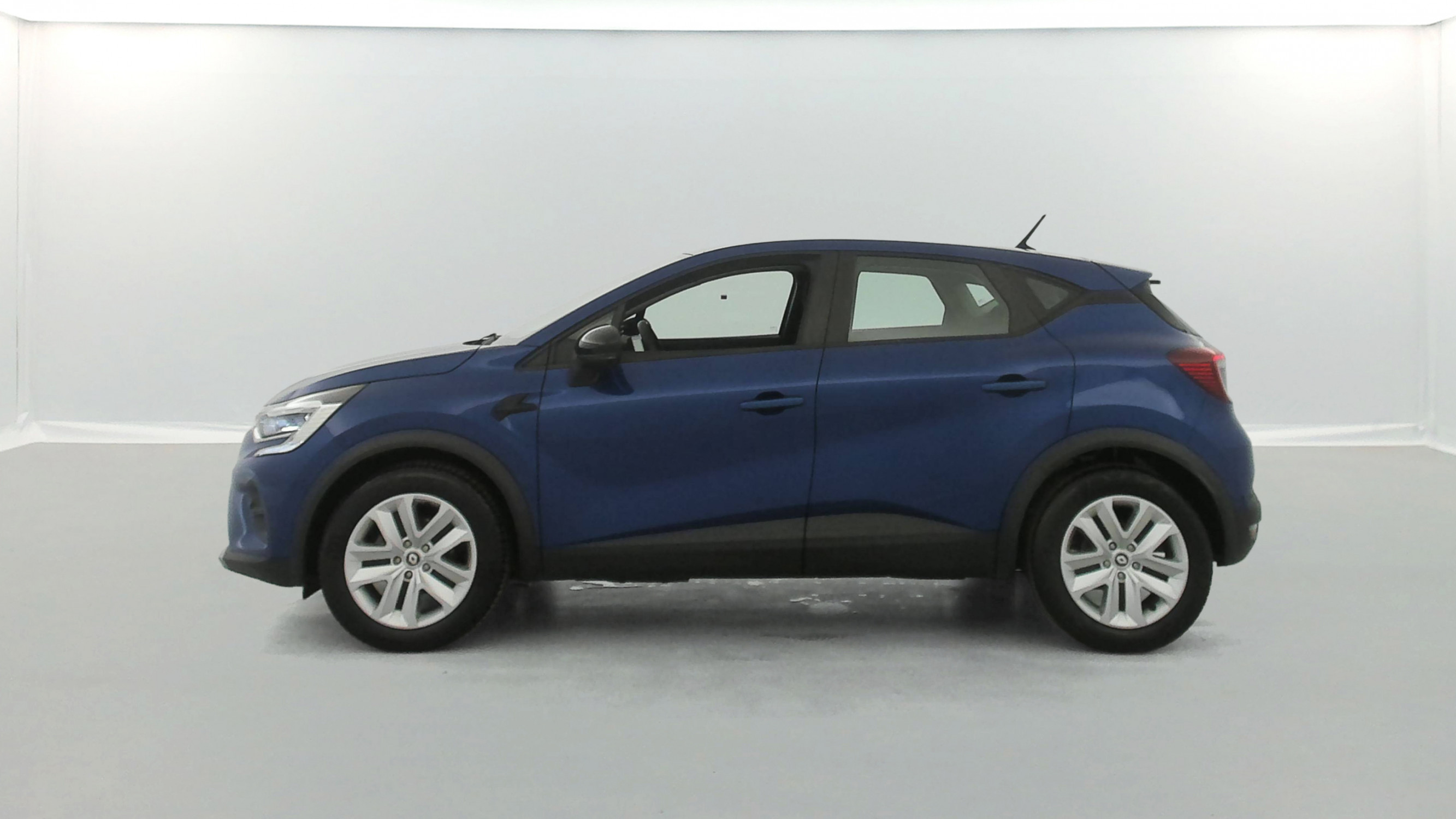 Vente en ligne Renault Captur 1.0 TCe 90ch Business + Attelage au prix de 15 490 €