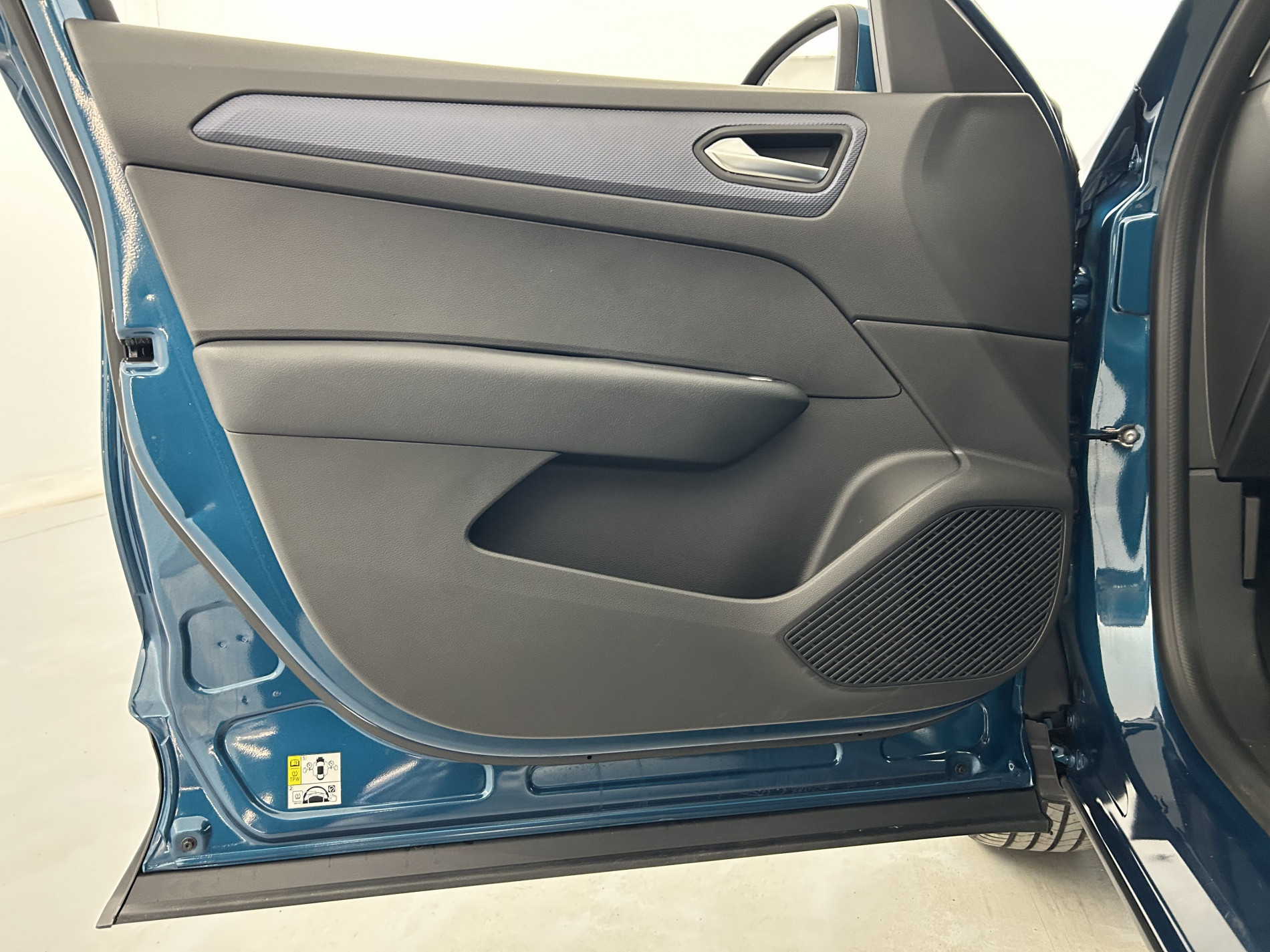 Vente en ligne Renault Arkana 1.3 TCe 140ch Evolution EDC au prix de 18 290 €
