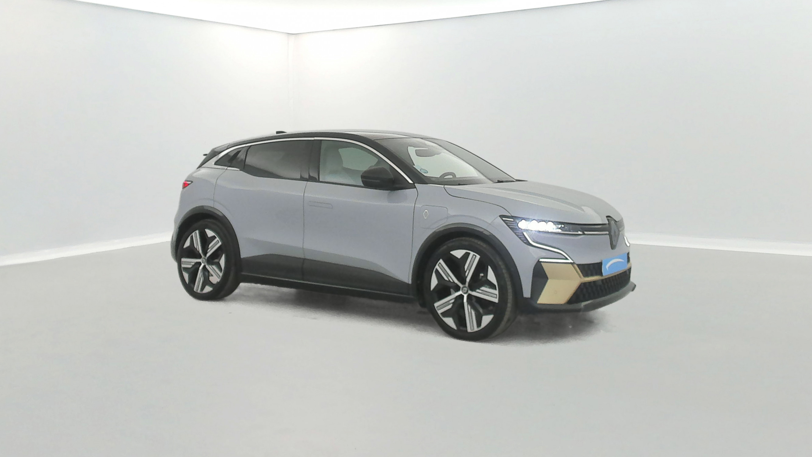 Vente en ligne Renault Megane E-Tech Electric EV60 220ch Iconic super charge + Pompe à chaleur au prix de 22 990 €