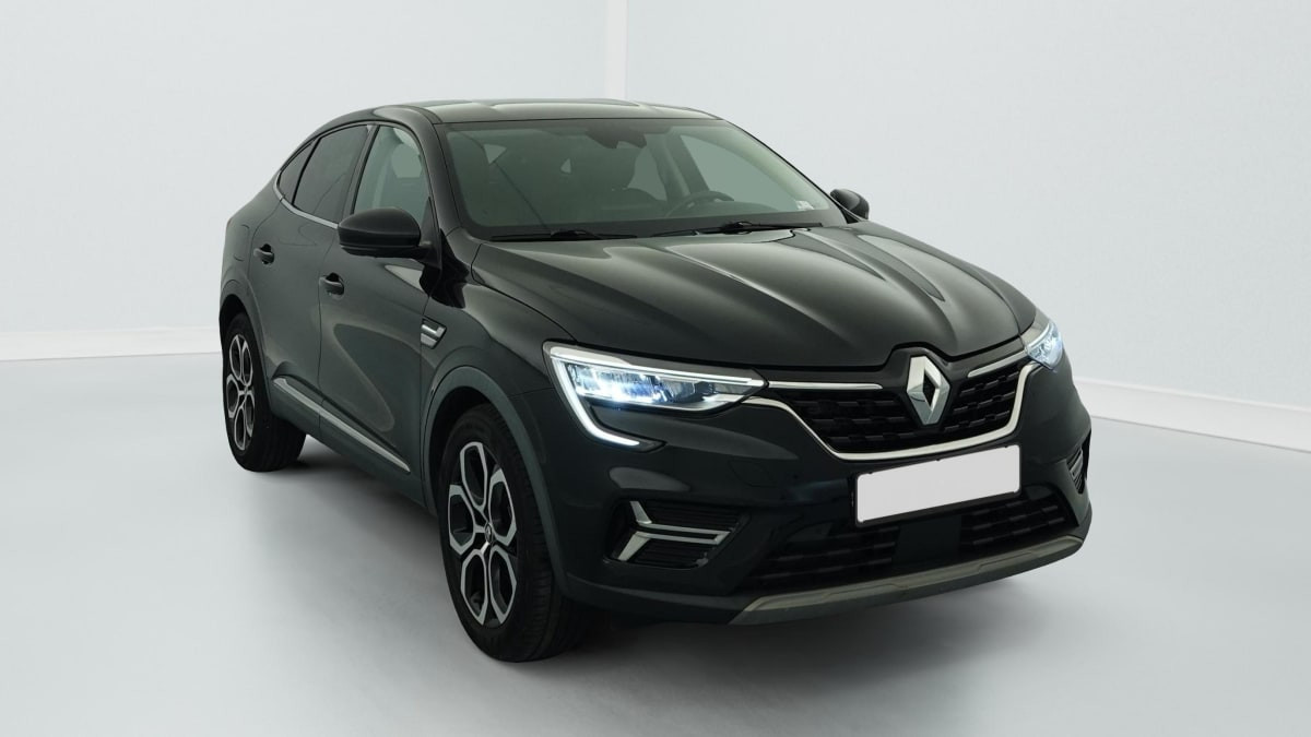 Renault Arkana E-Tech hybride 145 - 22 Techno occasion de 2023 en vente à Rennes