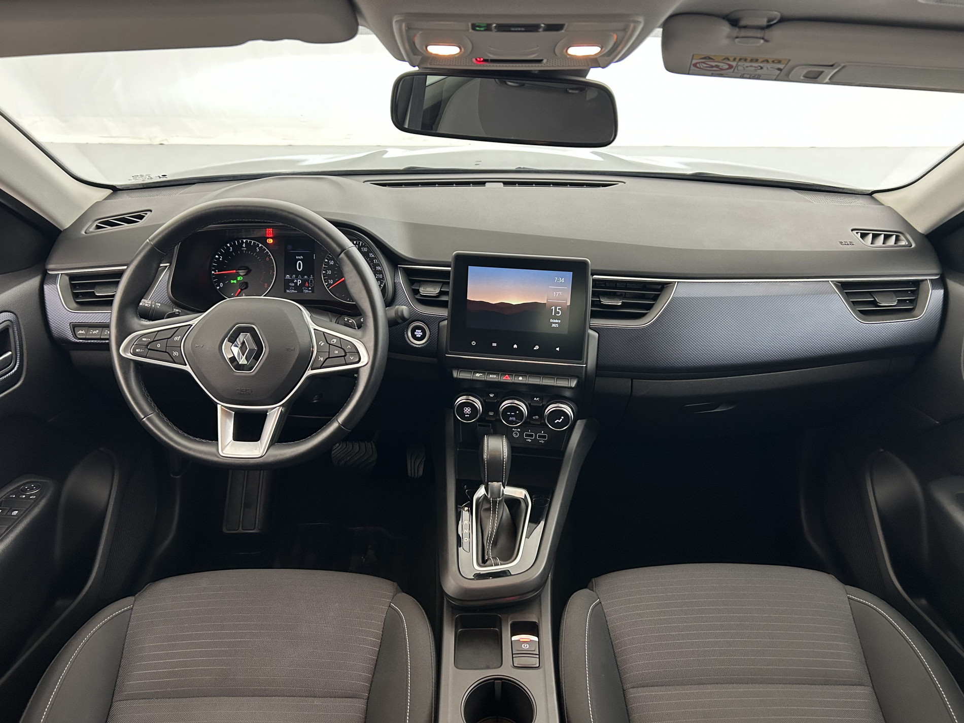 Vente en ligne Renault Arkana 1.3 TCe 140ch Evolution EDC au prix de 18 290 €