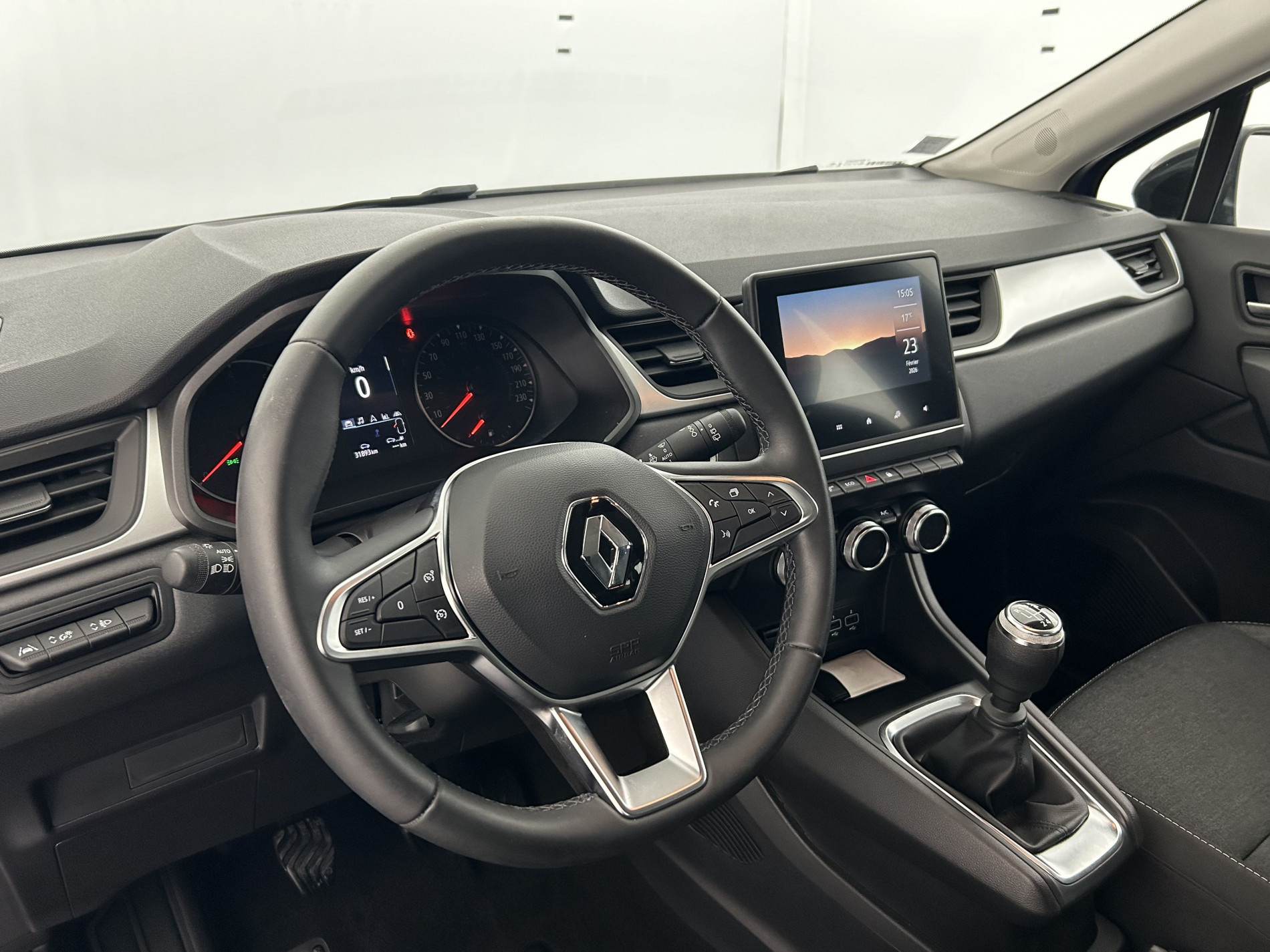 Vente en ligne Renault Captur 1.0 TCe 90ch Business + Attelage au prix de 15 490 €