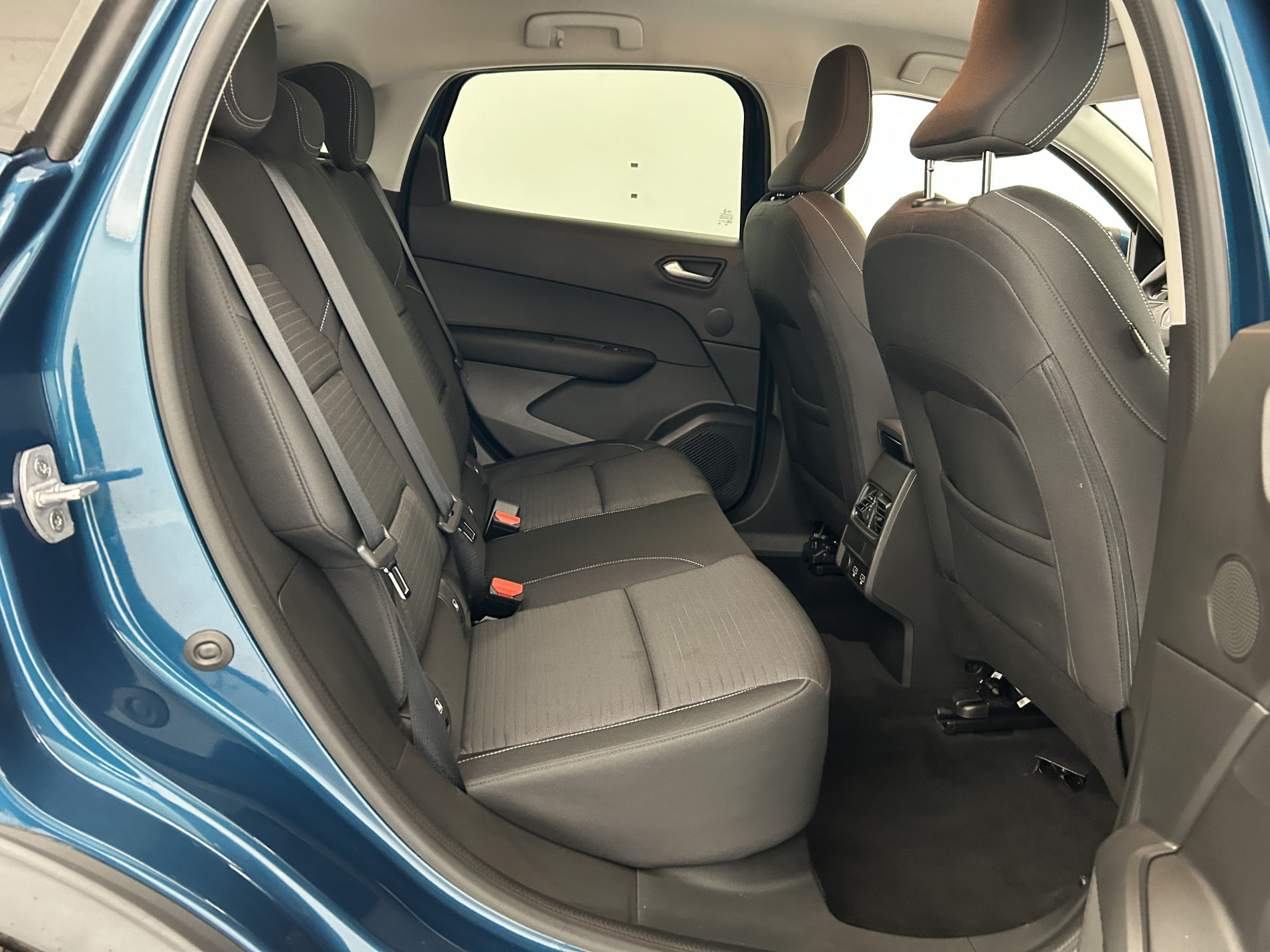 Vente en ligne Renault Arkana 1.3 TCe 140ch Evolution EDC au prix de 18 290 €