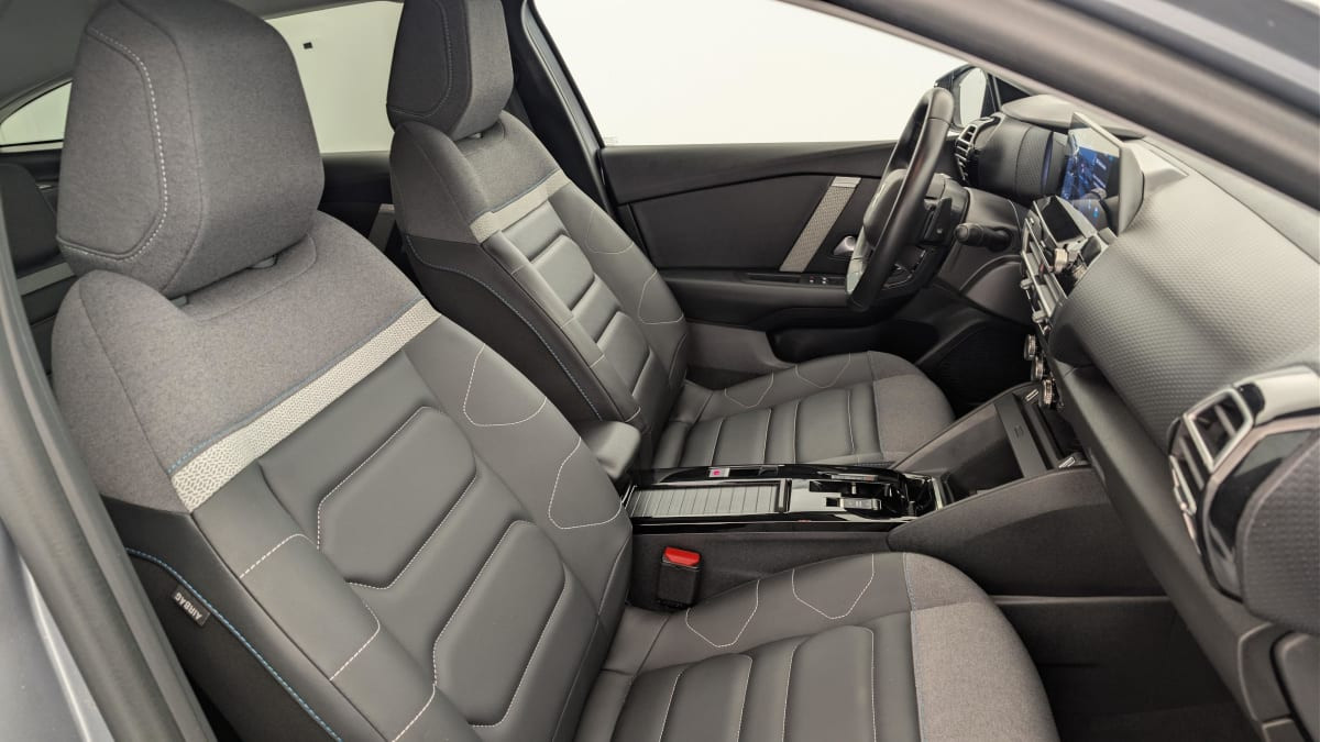 Vente en ligne Citroën C4 PureTech 130 EAT8 Max au prix de 18 830 €