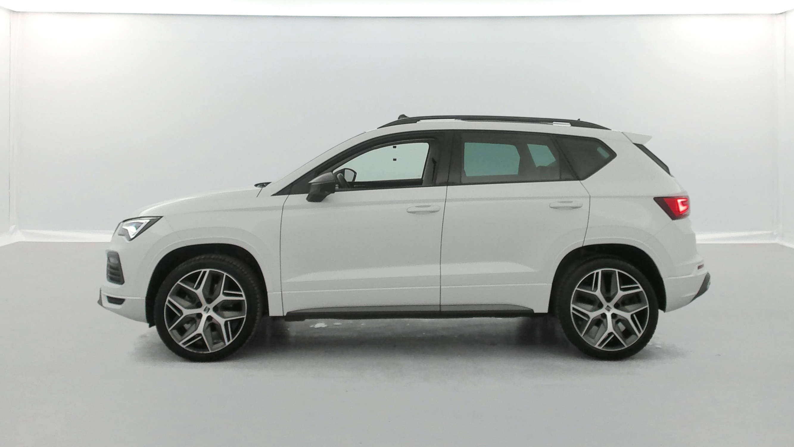 Vente en ligne Seat Ateca 1.5 TSI 150ch FR DSG + Toit ouvrant + Options au prix de 25 990 €