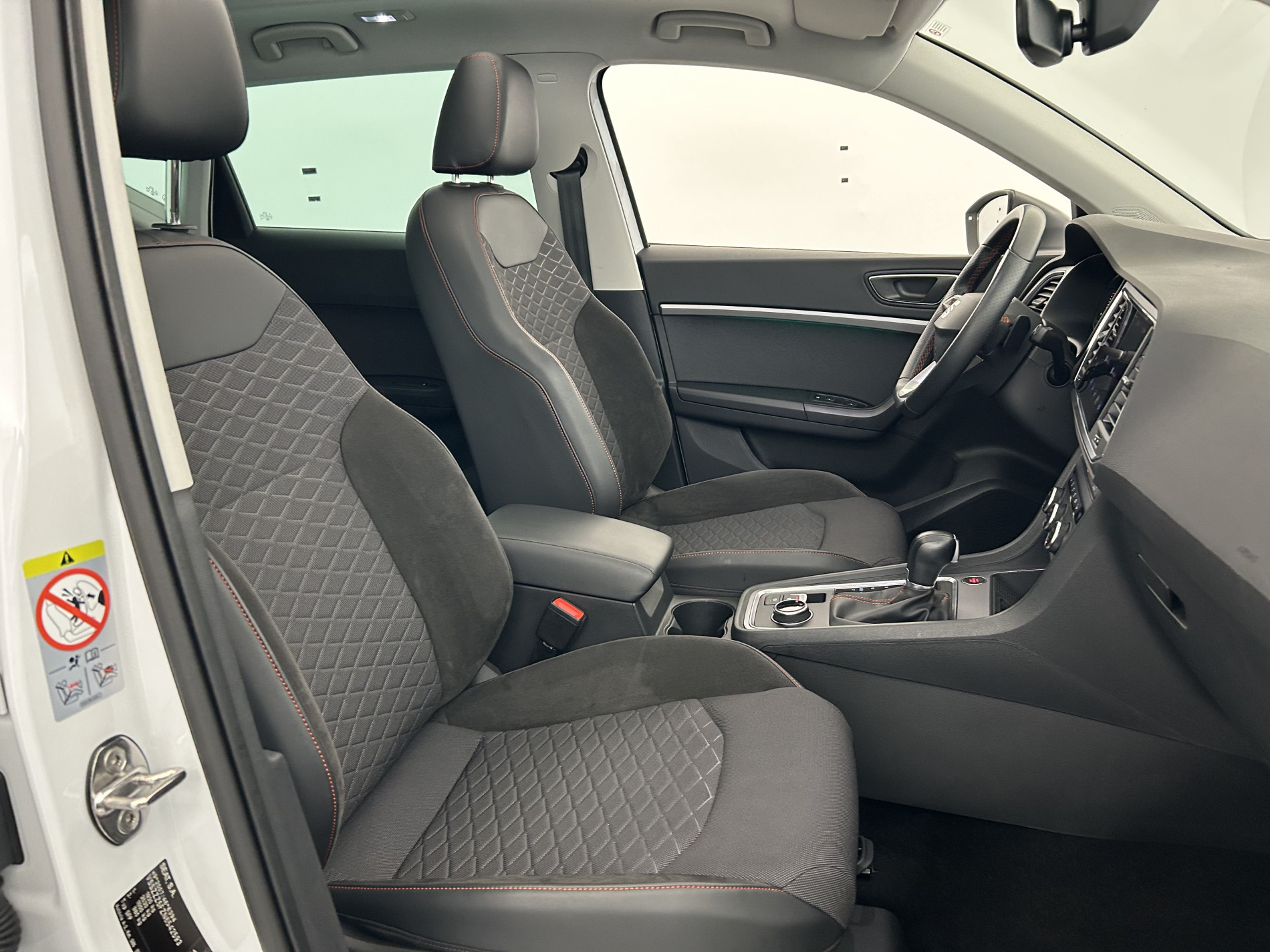 Vente en ligne Seat Ateca 1.5 TSI 150ch FR DSG + Toit ouvrant + Options au prix de 25 990 €