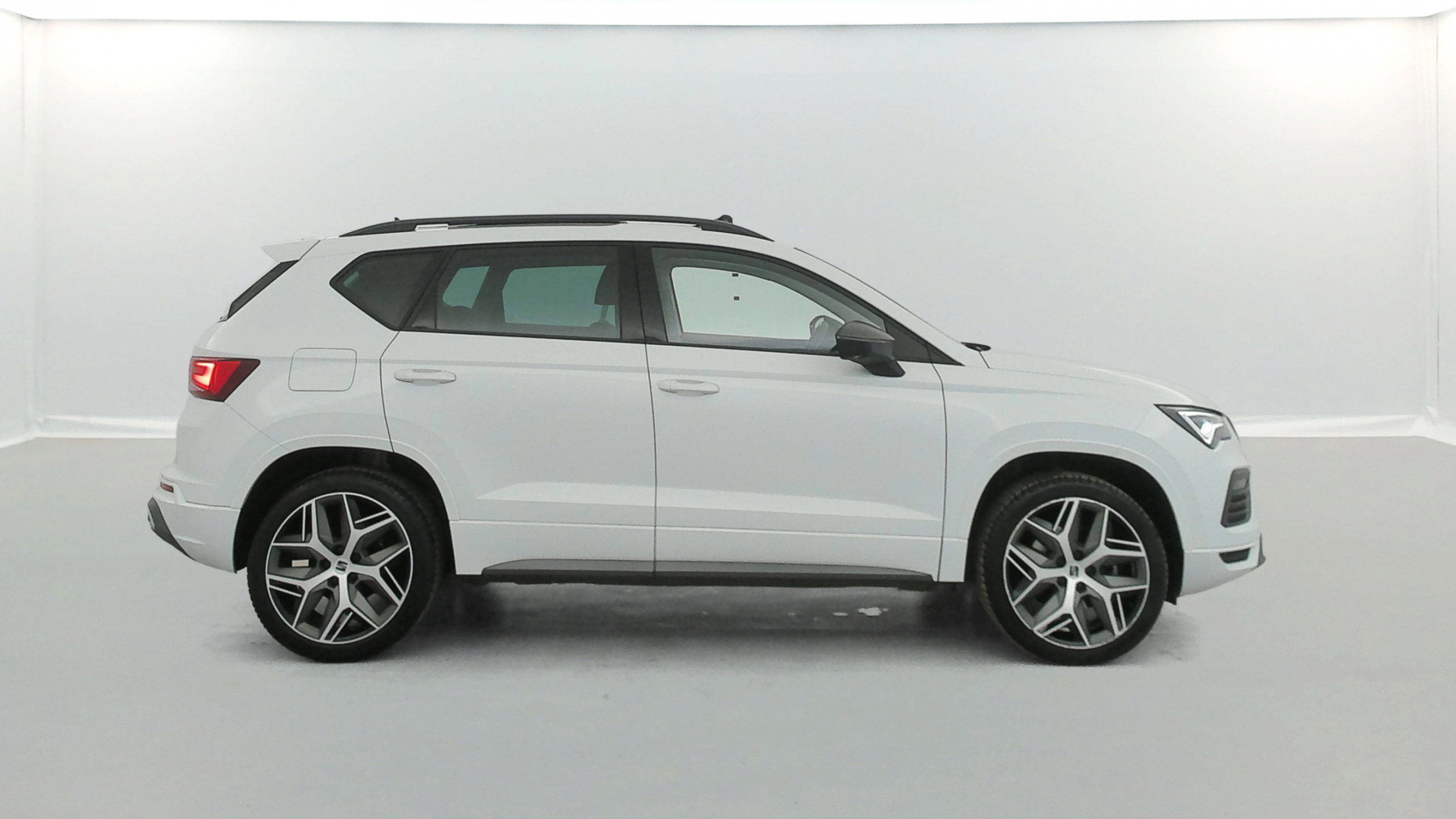 Vente en ligne Seat Ateca 1.5 TSI 150ch FR DSG + Toit ouvrant + Options au prix de 25 990 €