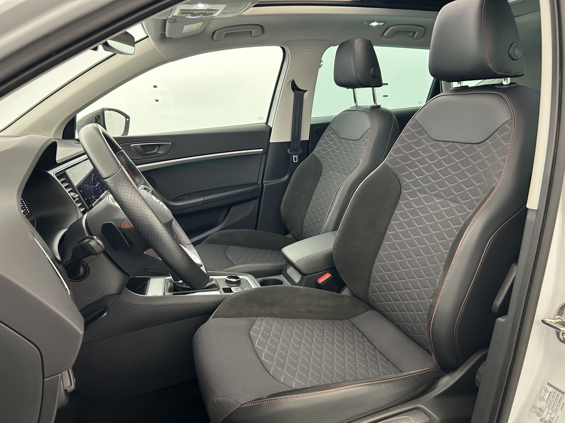 Vente en ligne Seat Ateca 1.5 TSI 150ch FR DSG + Toit ouvrant + Options au prix de 25 990 €