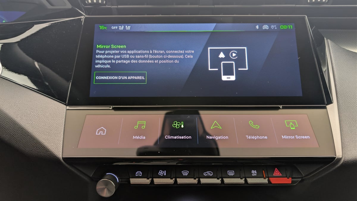 Vente en ligne Peugeot 408 Hybrid 145 e-DCS6 GT au prix de 28 510 €