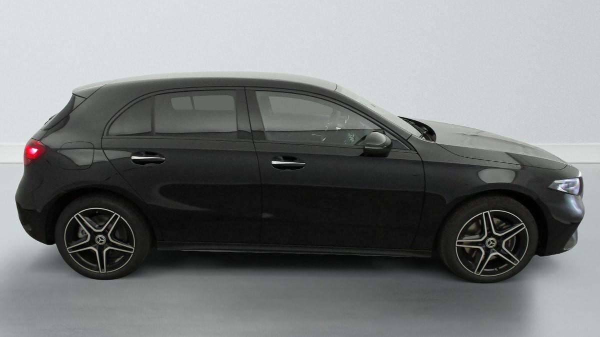 Vente en ligne Mercedes Classe A 250 e Hybrid EQ 8G-DCT AMG Line au prix de 44 530 €