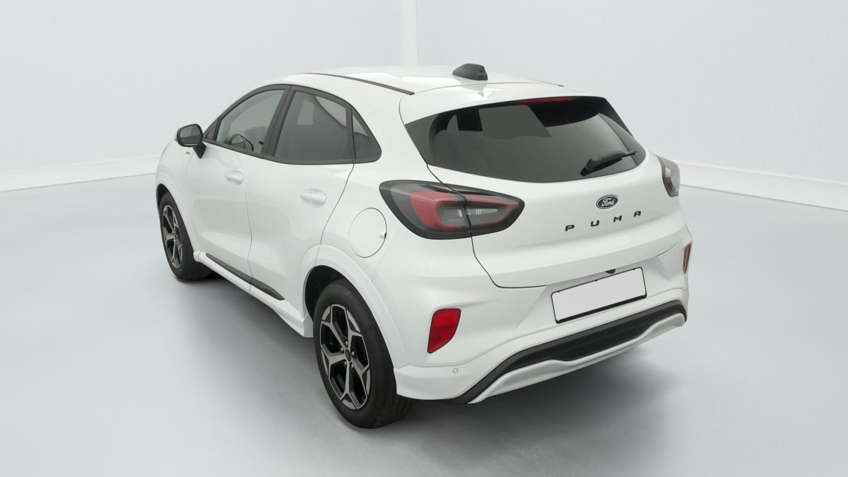 Vente en ligne Ford Puma 1.0 EcoBoost 125 ch mHEV S S BVM6 ST-Line au prix de 23 780 €