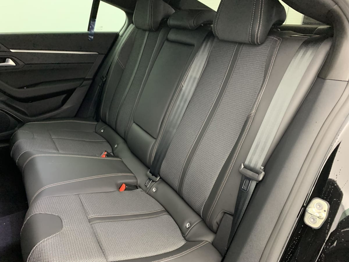 Vente en ligne Peugeot 508 Hybrid 180 e-EAT8 Allure au prix de 29 710 €