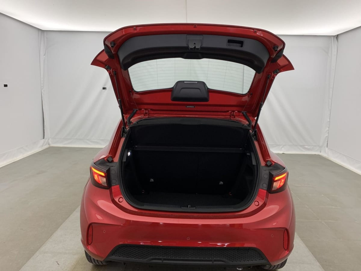 Vente en ligne Mg MG3 1.5 L Hybrid+ 195 ch Comfort au prix de 20 140 €