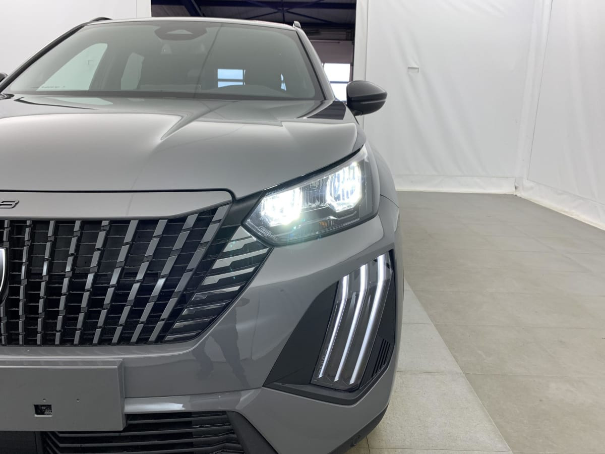 Vente en ligne Peugeot 2008 100 S S BVM6 Allure au prix de 22 650 €