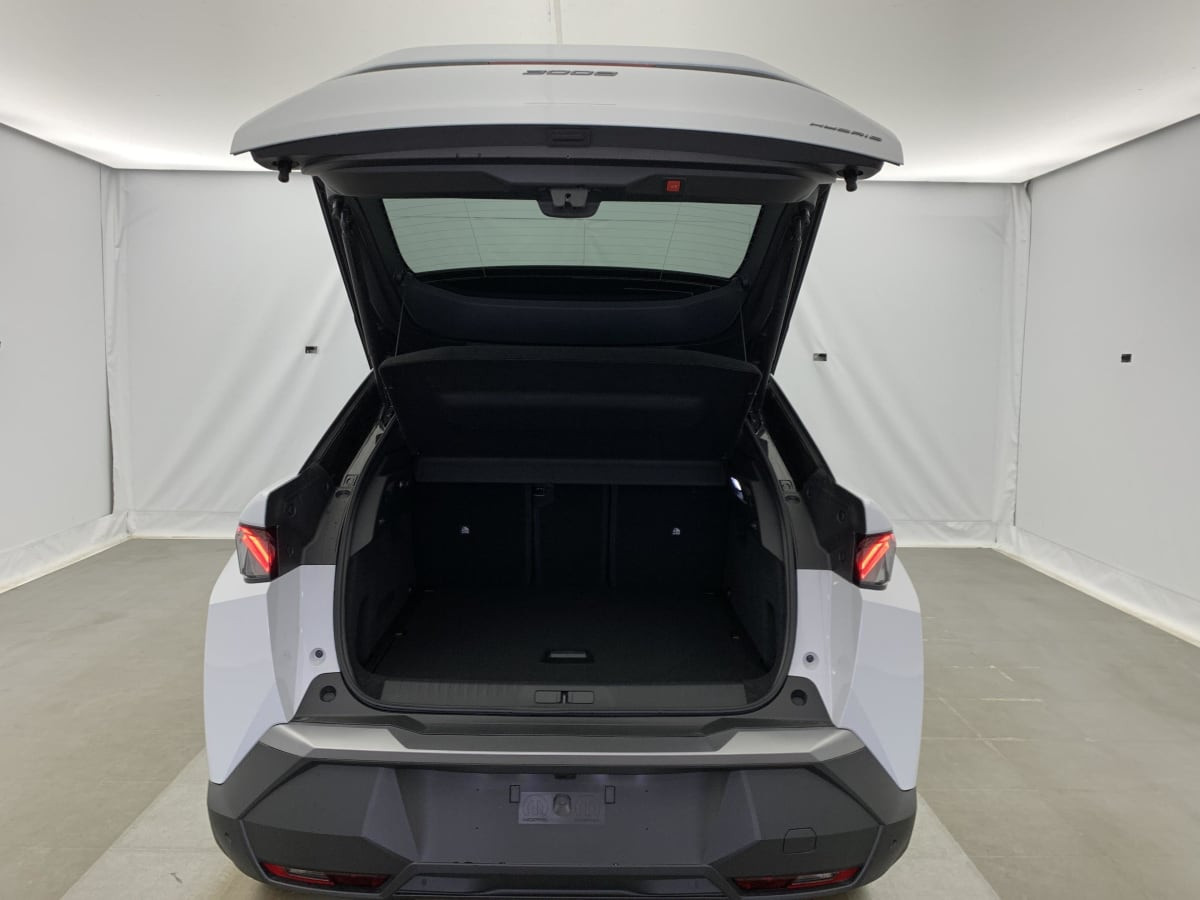 Vente en ligne Peugeot 3008 Hybrid 145 e-DCS6 GT au prix de 33 340 €