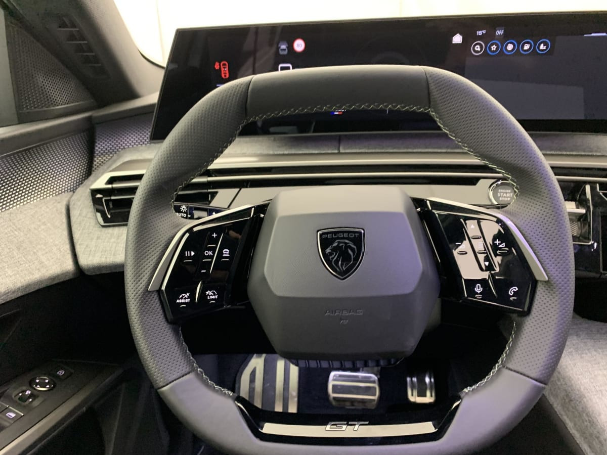 Vente en ligne Peugeot 3008 Hybrid 145 e-DCS6 GT au prix de 33 340 €