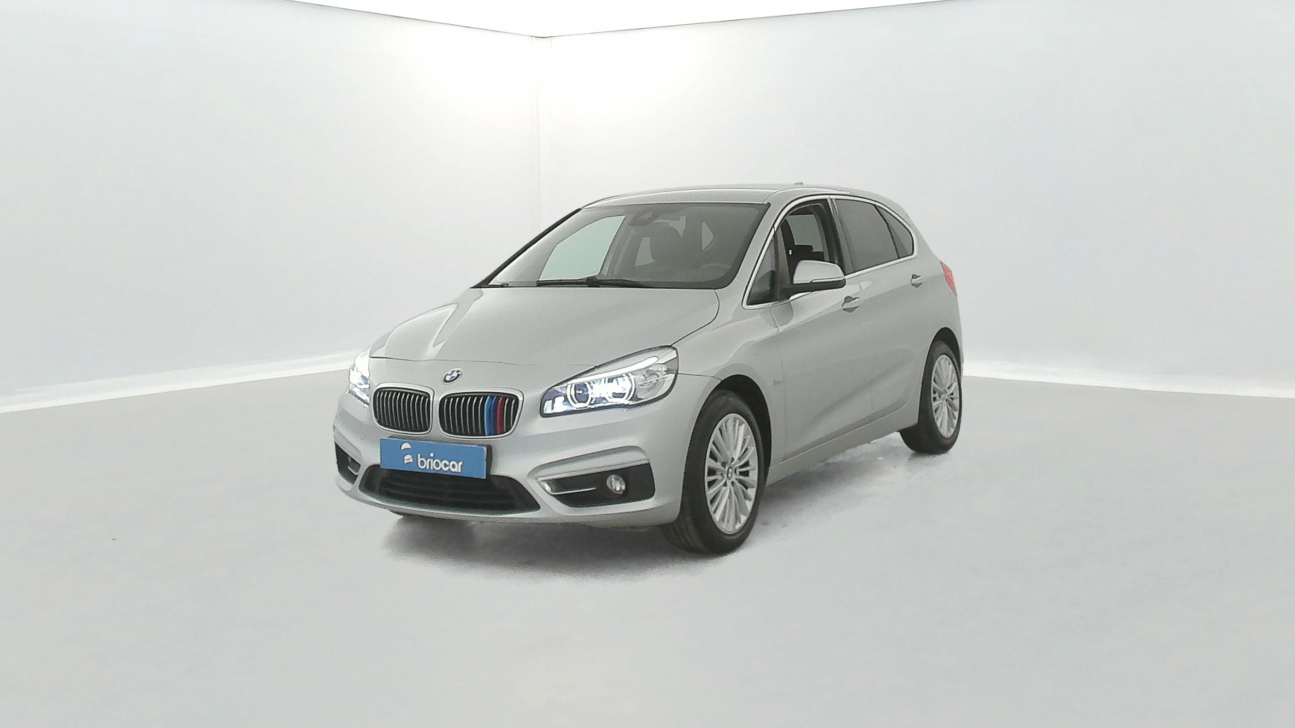 Bmw Série 2 Active Tourer 218i 136ch Luxury Edition Hello Future + Sièges chauffants occasion de 2017 en vente à Rennes