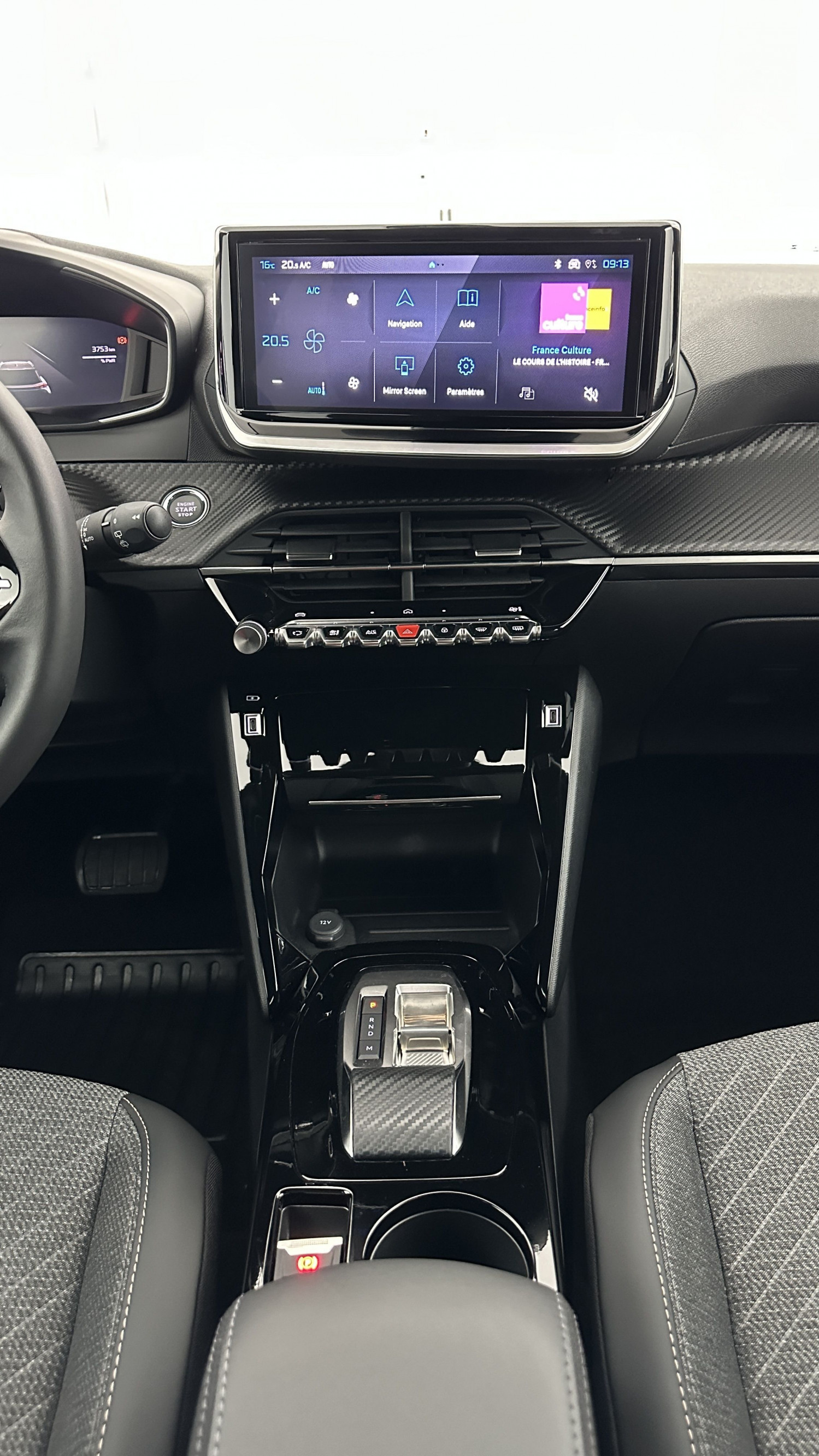 Vente en ligne Peugeot 2008 2008 II 1.2 Hybrid 145ch Allure e-DCS6 au prix de 24 710 €