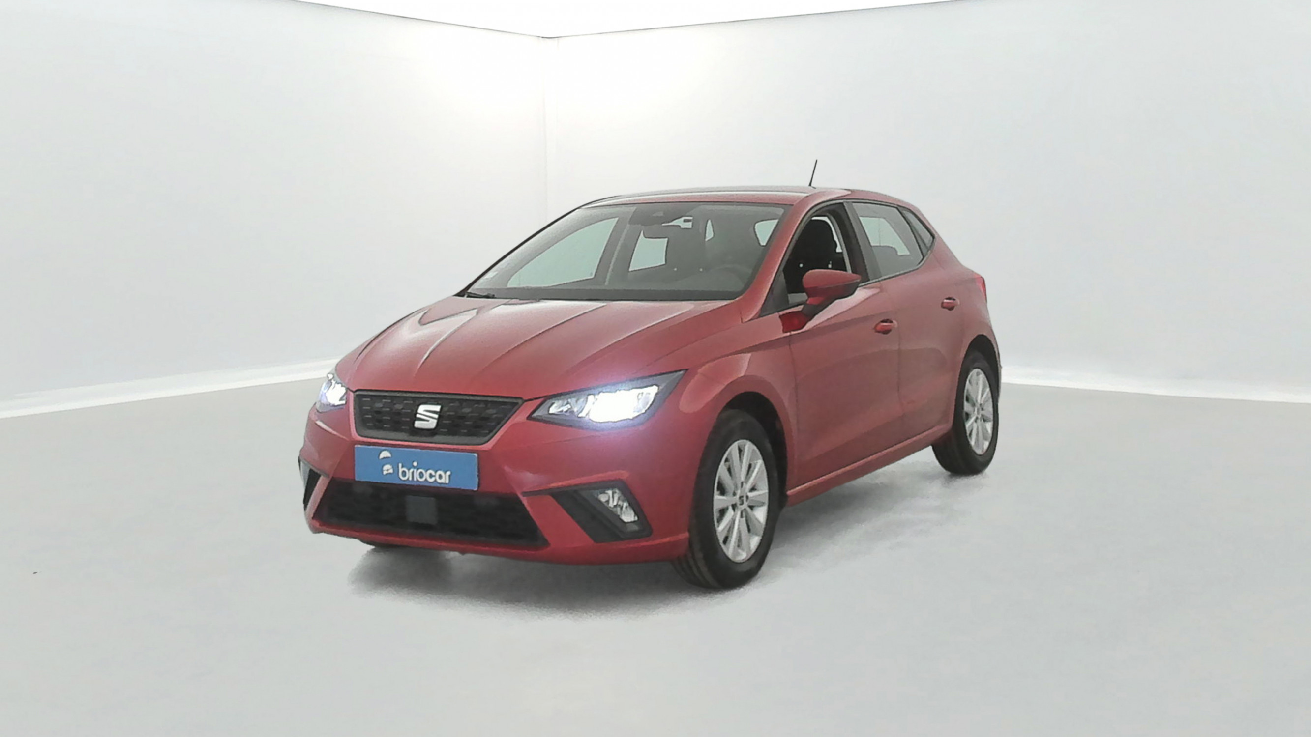 Seat Ibiza 1.0 95ch Style Business Suréquipée + Attelage occasion de 2022 en vente à Rennes