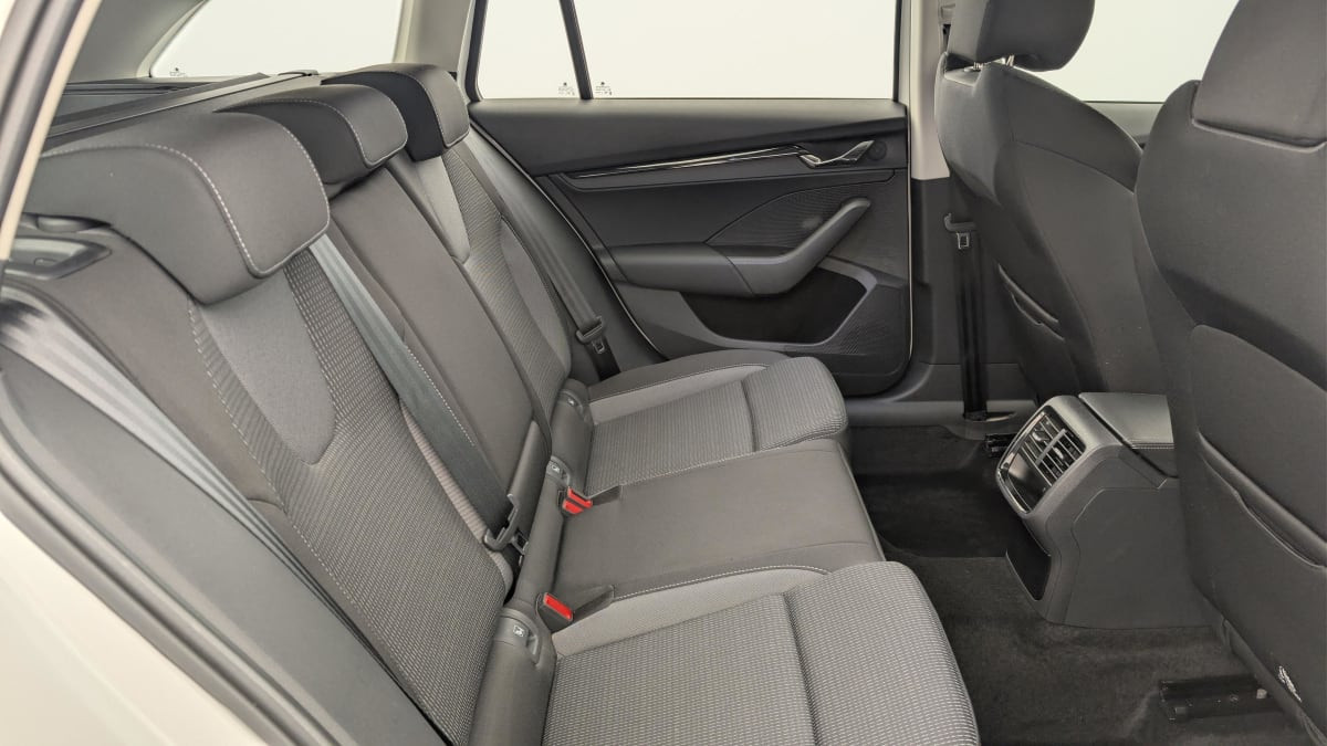 Vente en ligne Skoda Octavia Combi 2.0 TDI 150 ch DSG7 Ambition au prix de 25 420 €