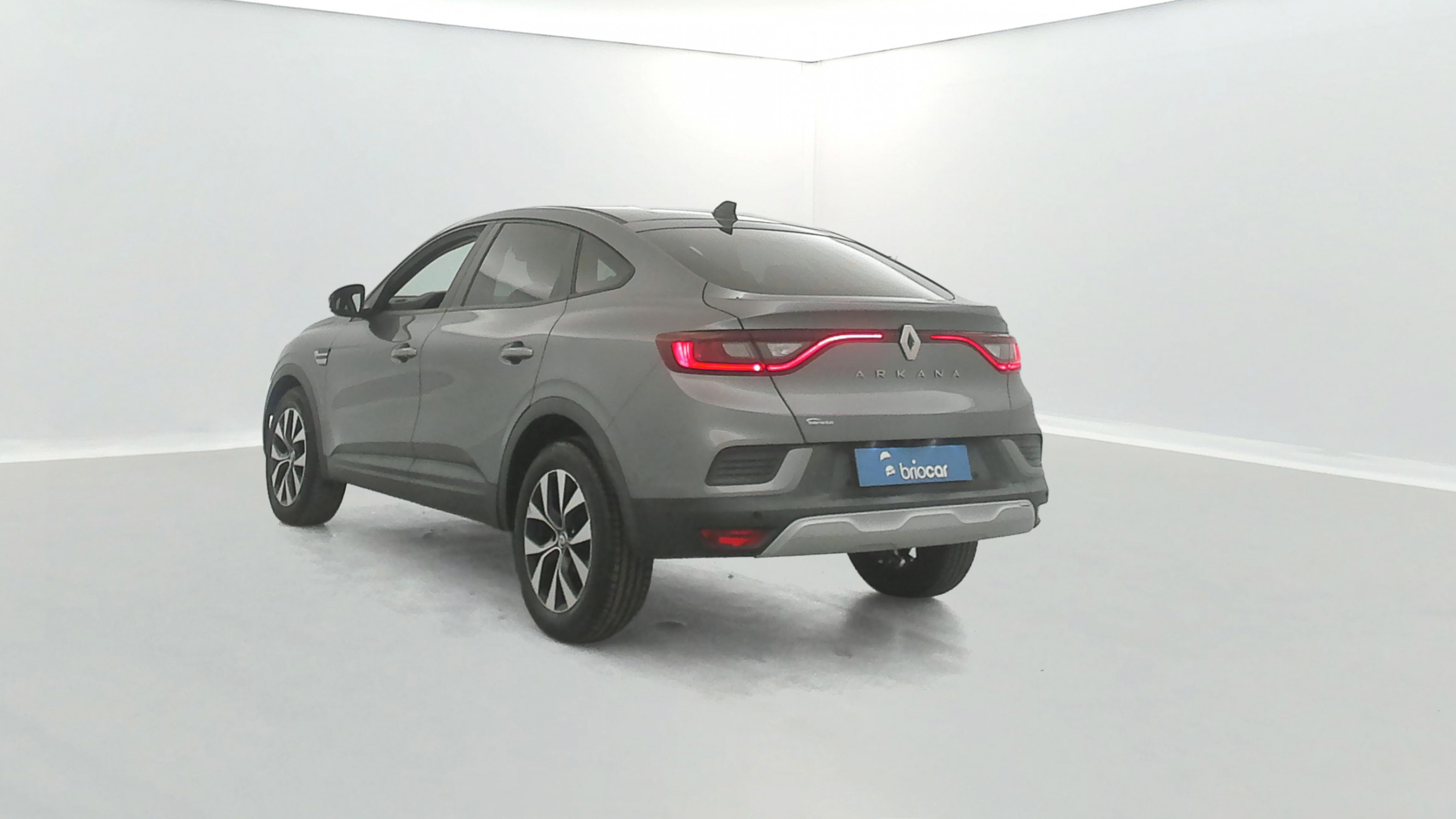 Vente en ligne Renault Arkana 1.3 TCe mild hybrid 140ch Evolution EDC au prix de 18 290 €